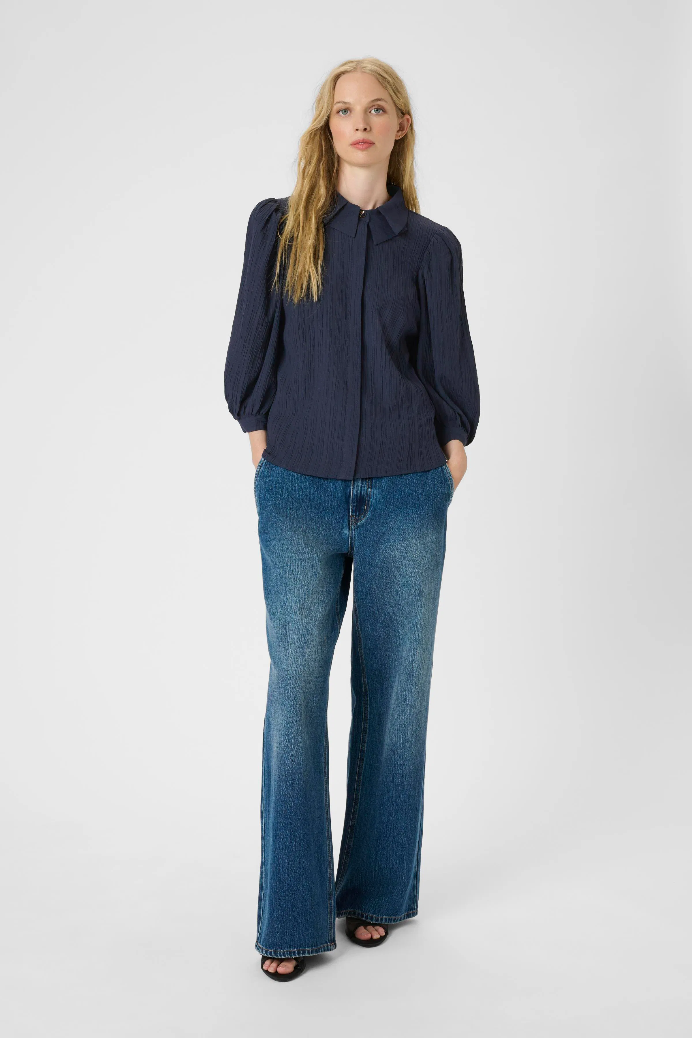 FrostyKB Bluse LOOKBOOK FRONT 10103415-193921
