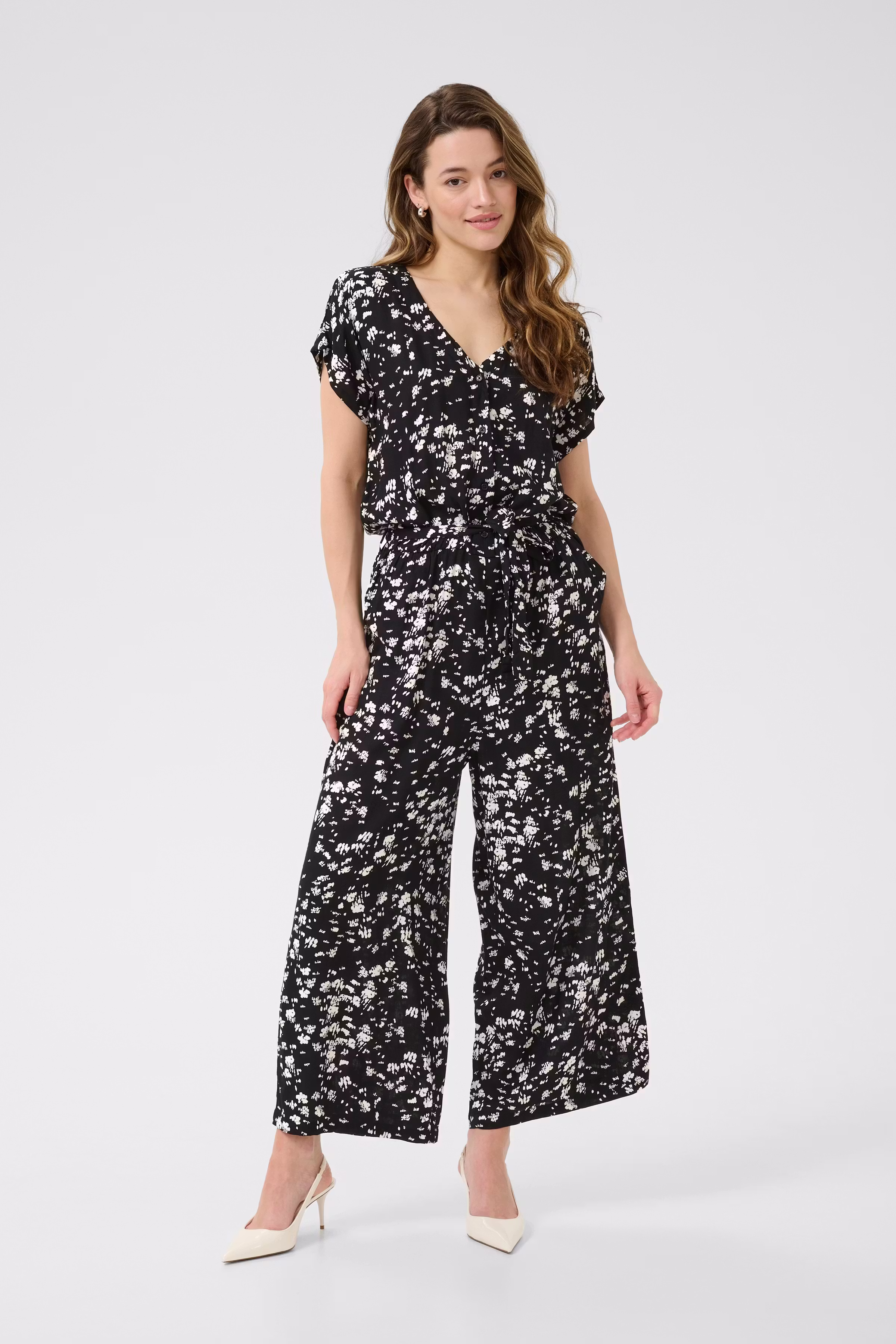 KAbeathe Overall LOOKBOOK FRONT 10508898-107908