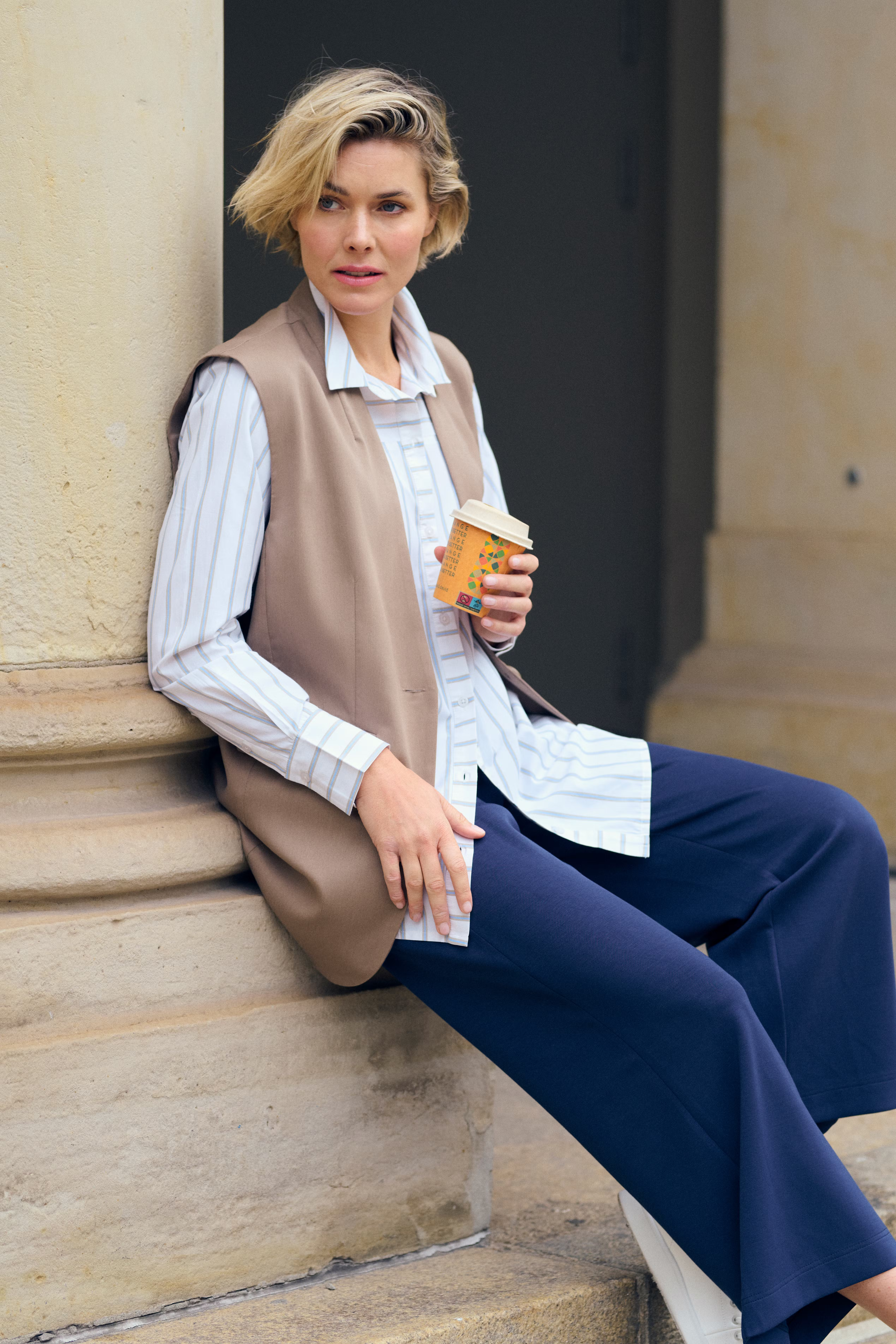 BPamalie VÃ¤st LOCATION NONE 10590815-171312B