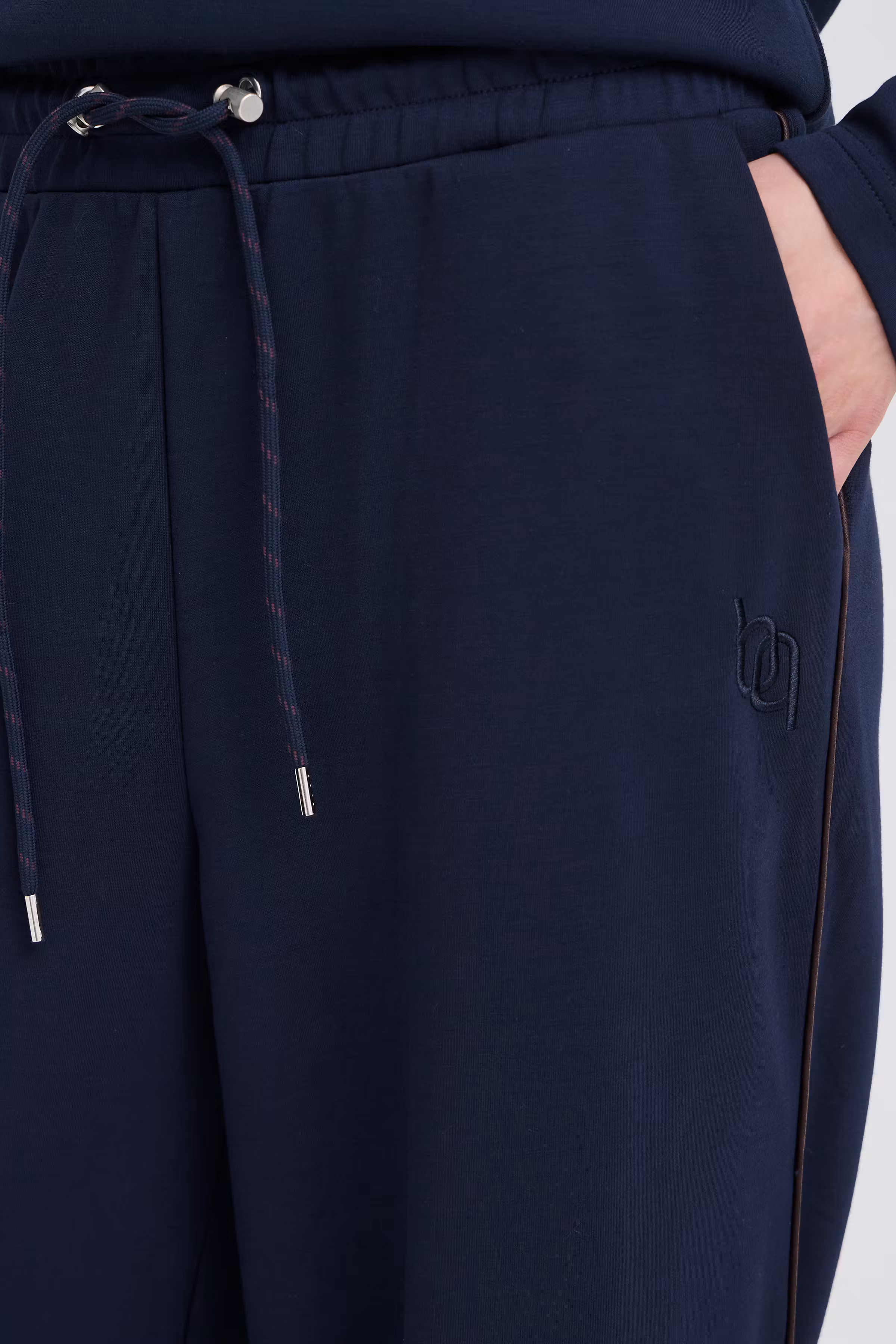 BYPUSTI Bukser LOOKBOOK DETAIL 20819667-194020