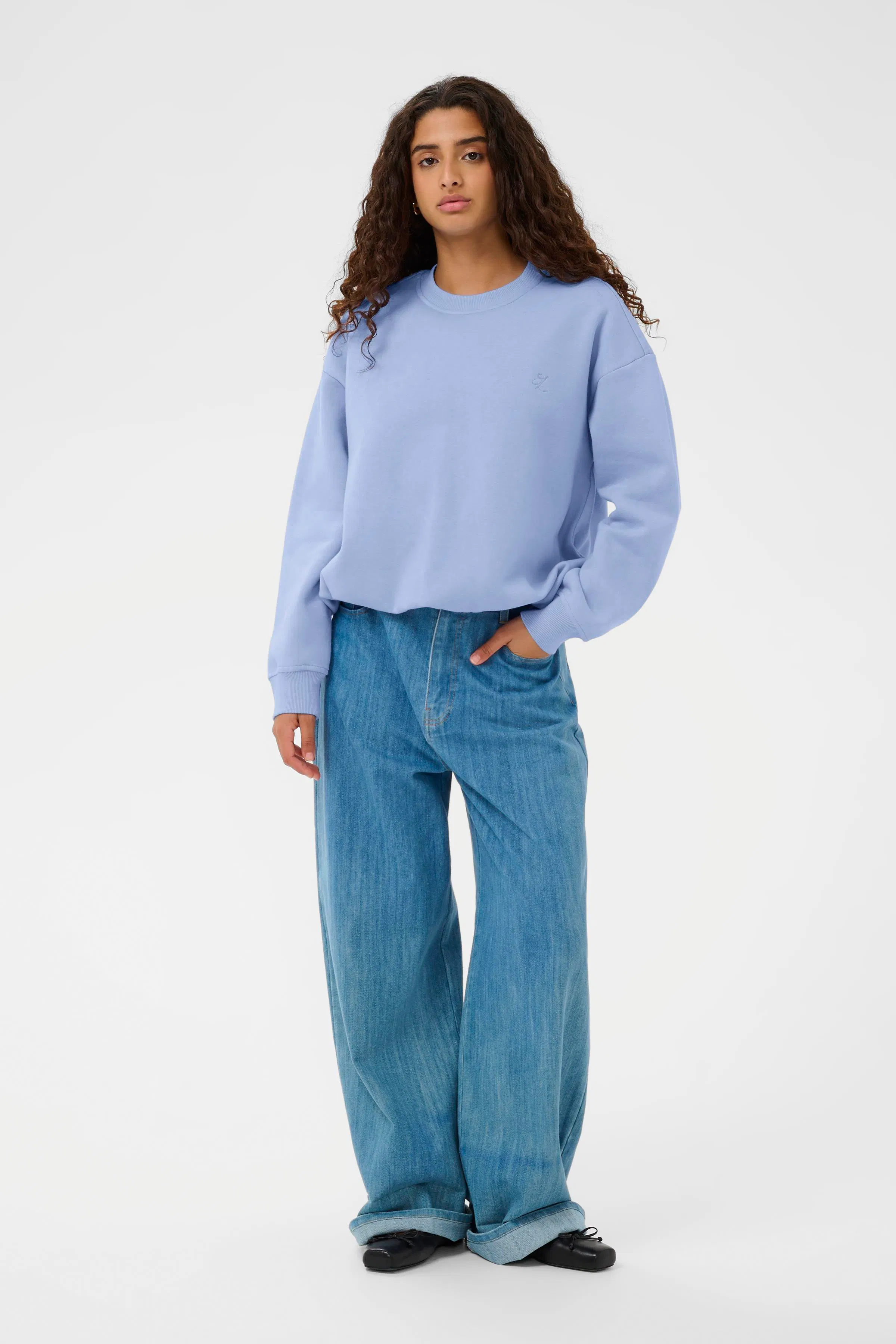 SLRolanda Sweatshirt LOOKBOOK FRONT 30408877-164030