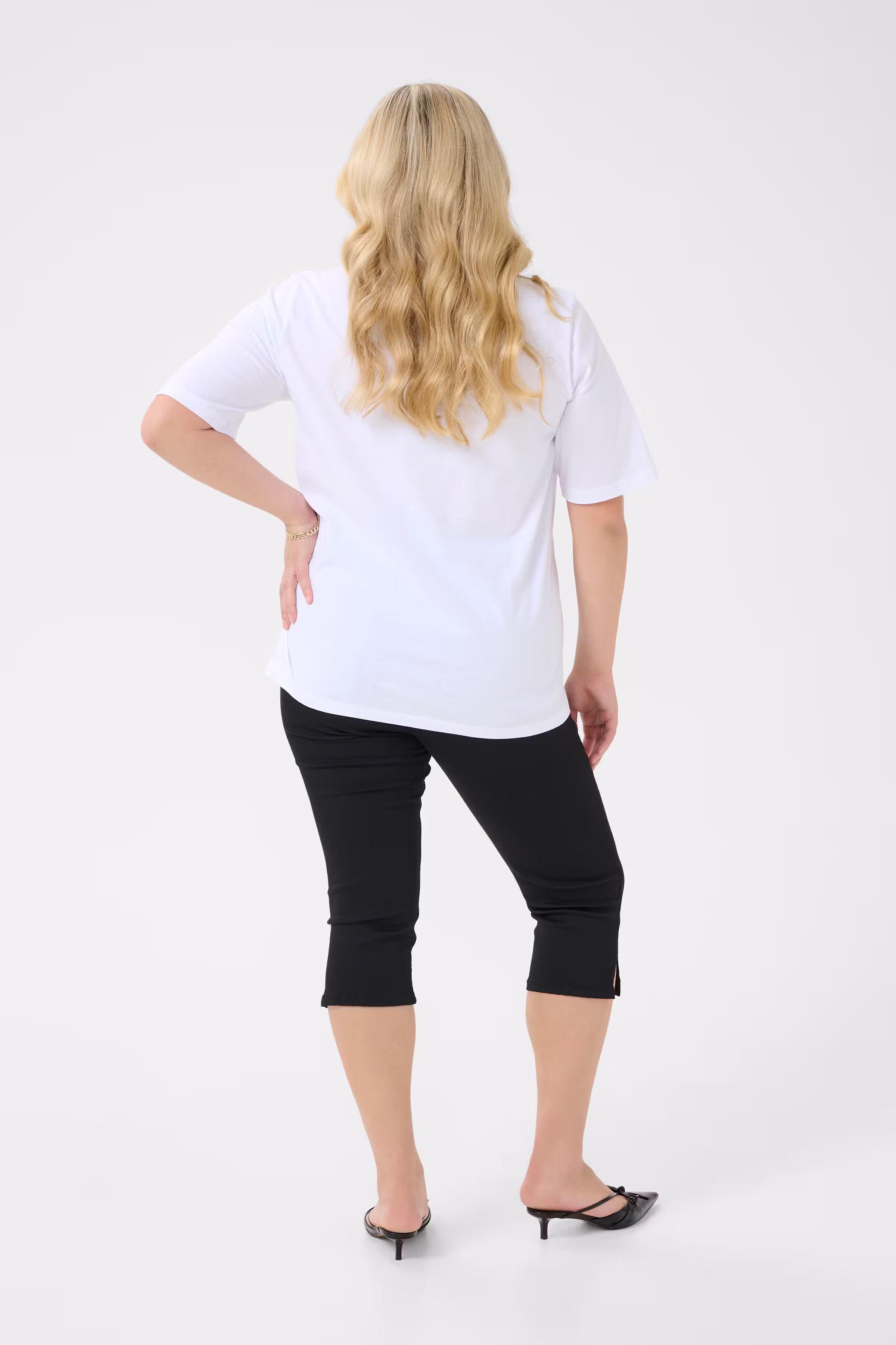 KCviva T-shirt LOOKBOOK BACK 10583499-107791