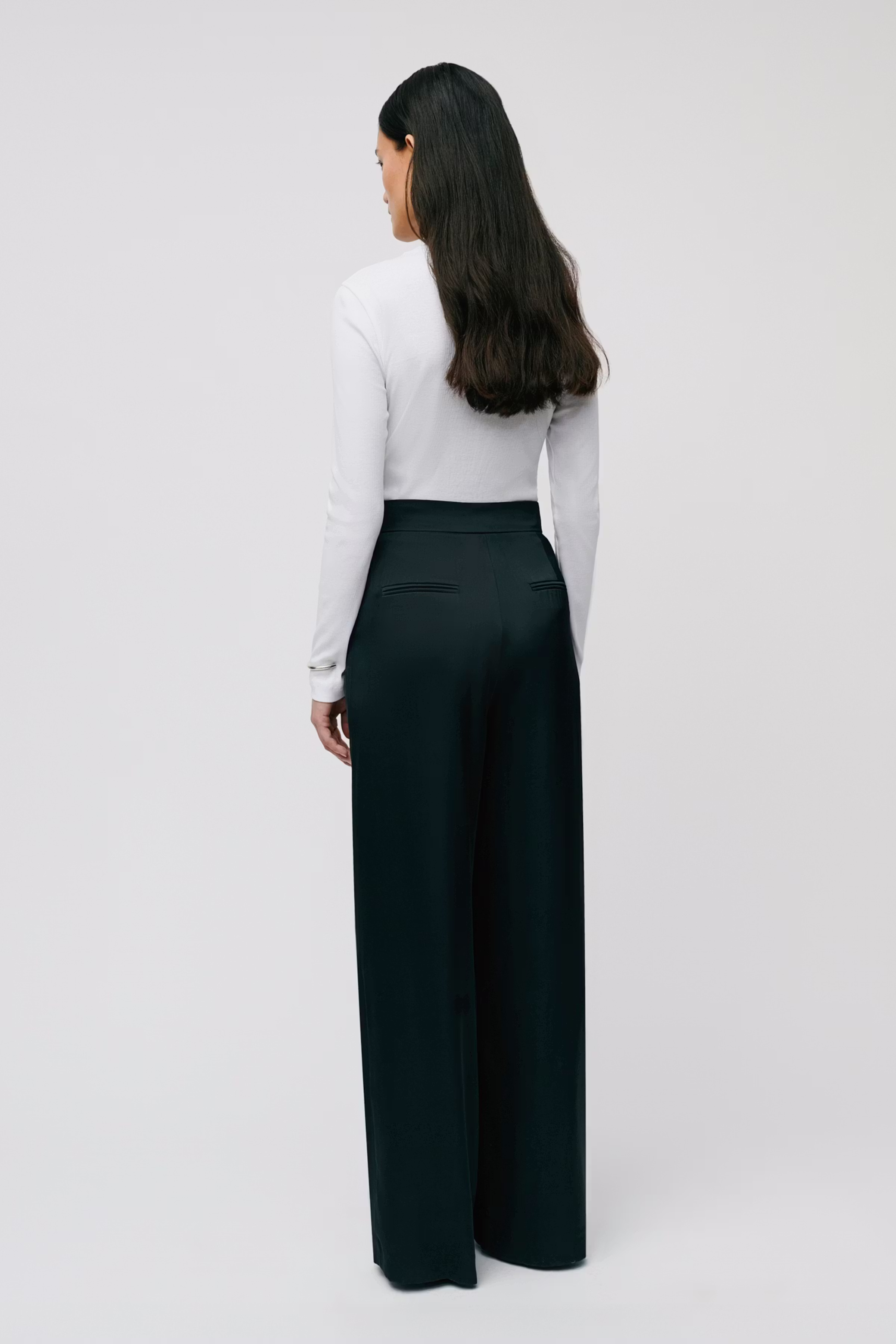 KOLLINA T-shirt LOOKBOOK BACK 30600544-WH001