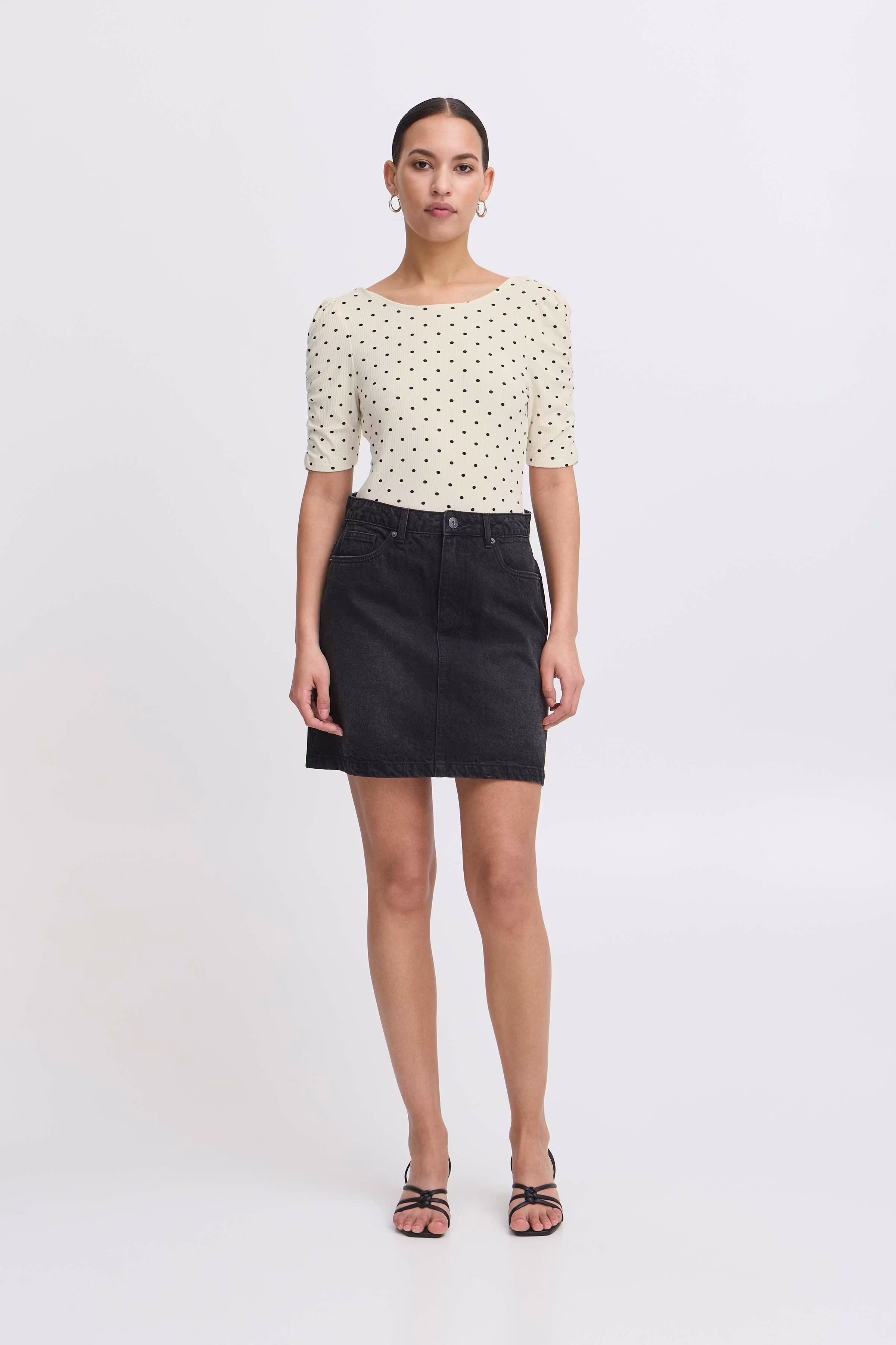 IHDEBBY T-shirt LOOKBOOK FRONT 20123246-204332