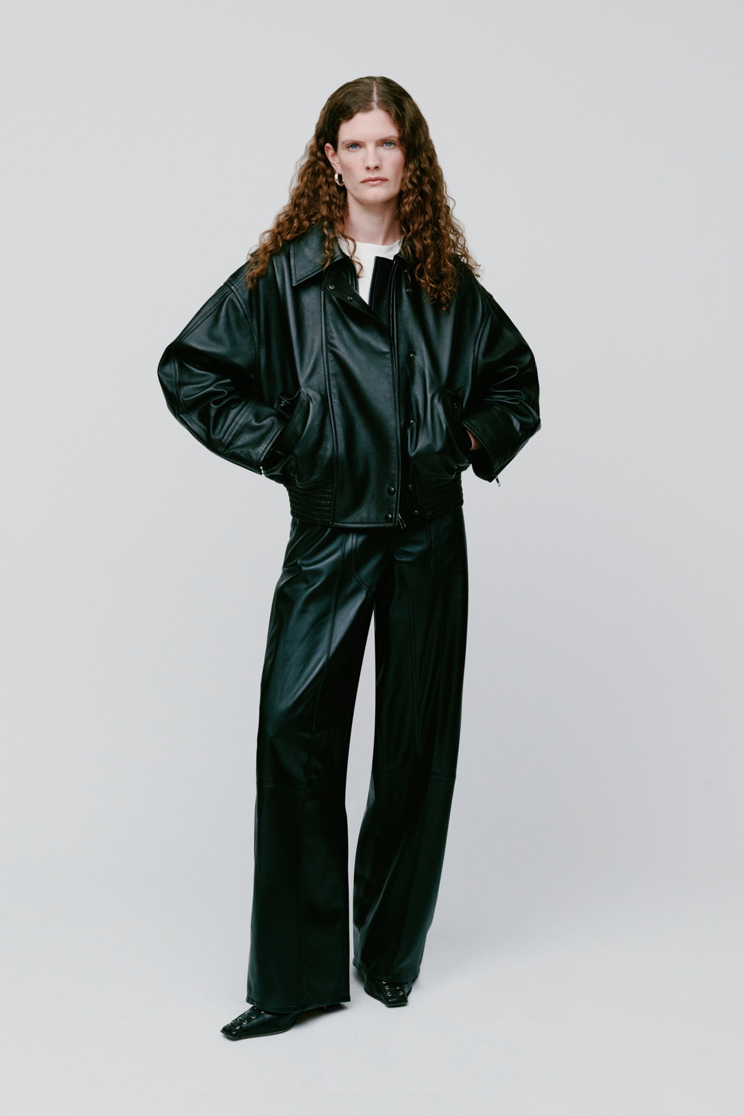 LAILA JACKET LOOKBOOK FRONT 30600689-BK999