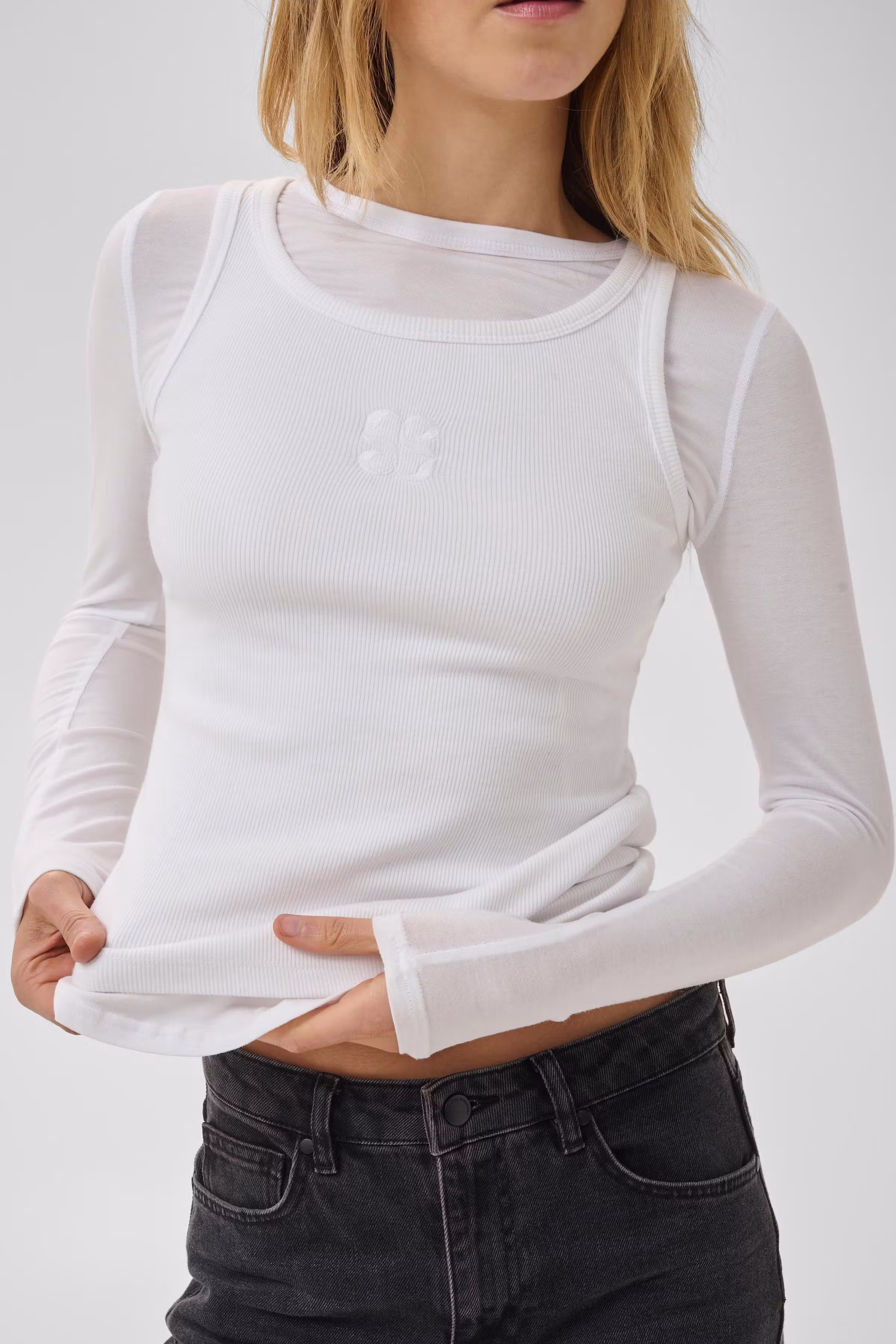08 THE MANDY TOP LOOKBOOK DETAIL 10704858-110601