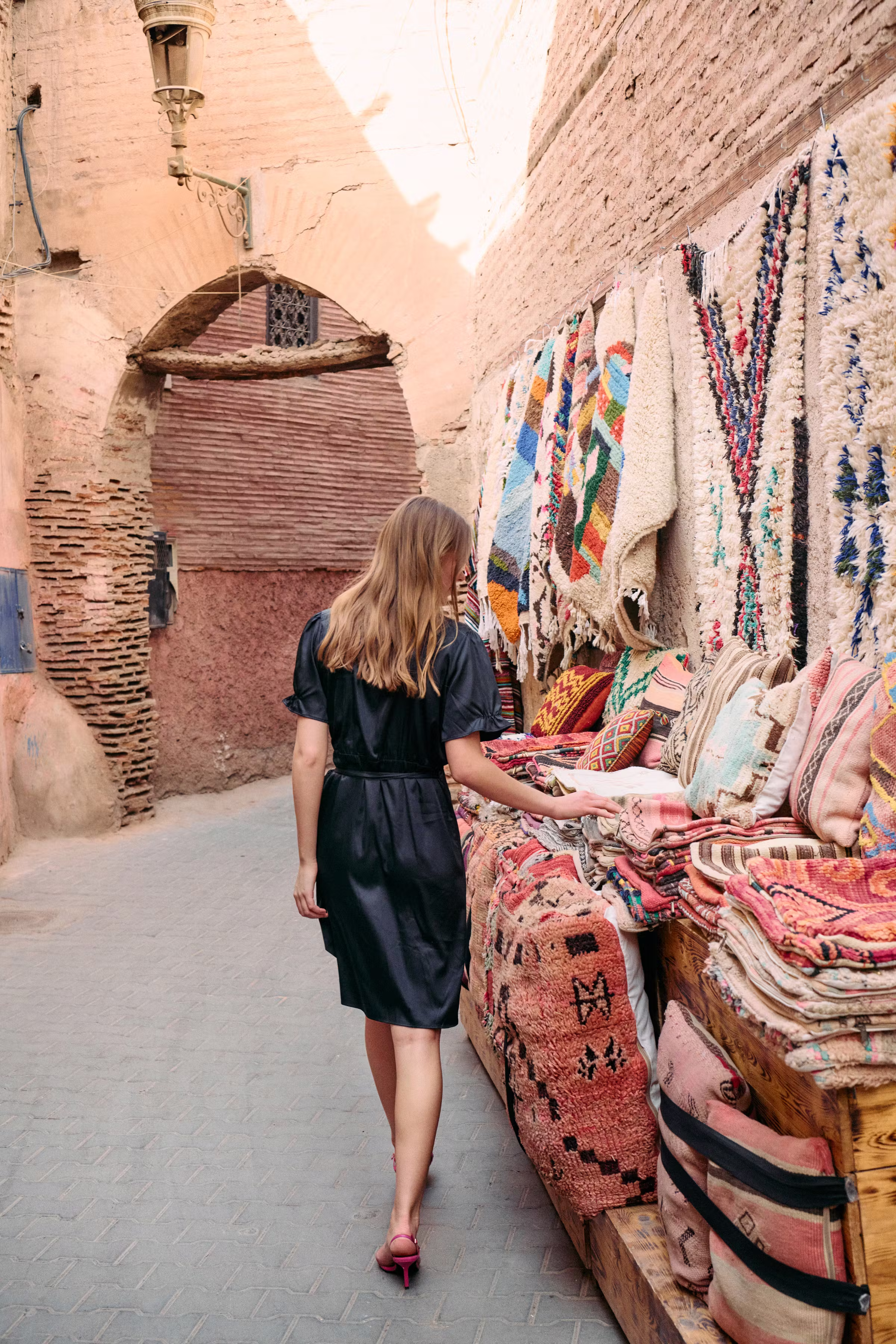 ZhorSZ Klänning LOCATION NONE 30513597-193911