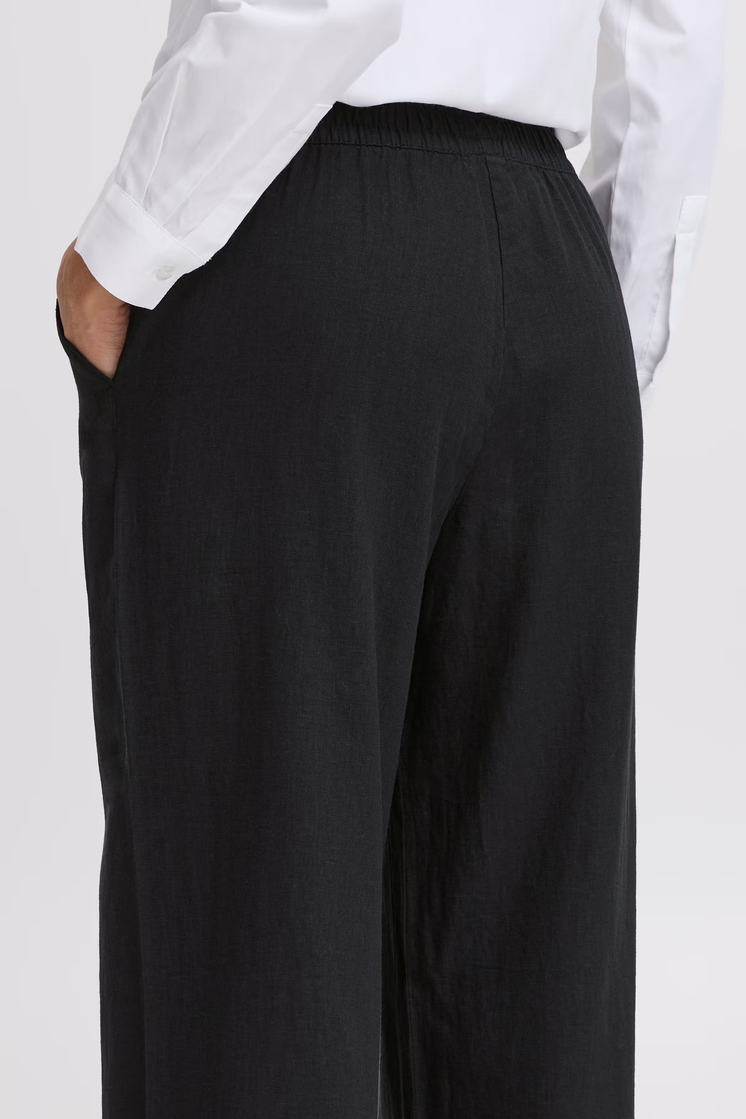 BYFALAKKA Hose LOOKBOOK DETAIL 20814563-200451