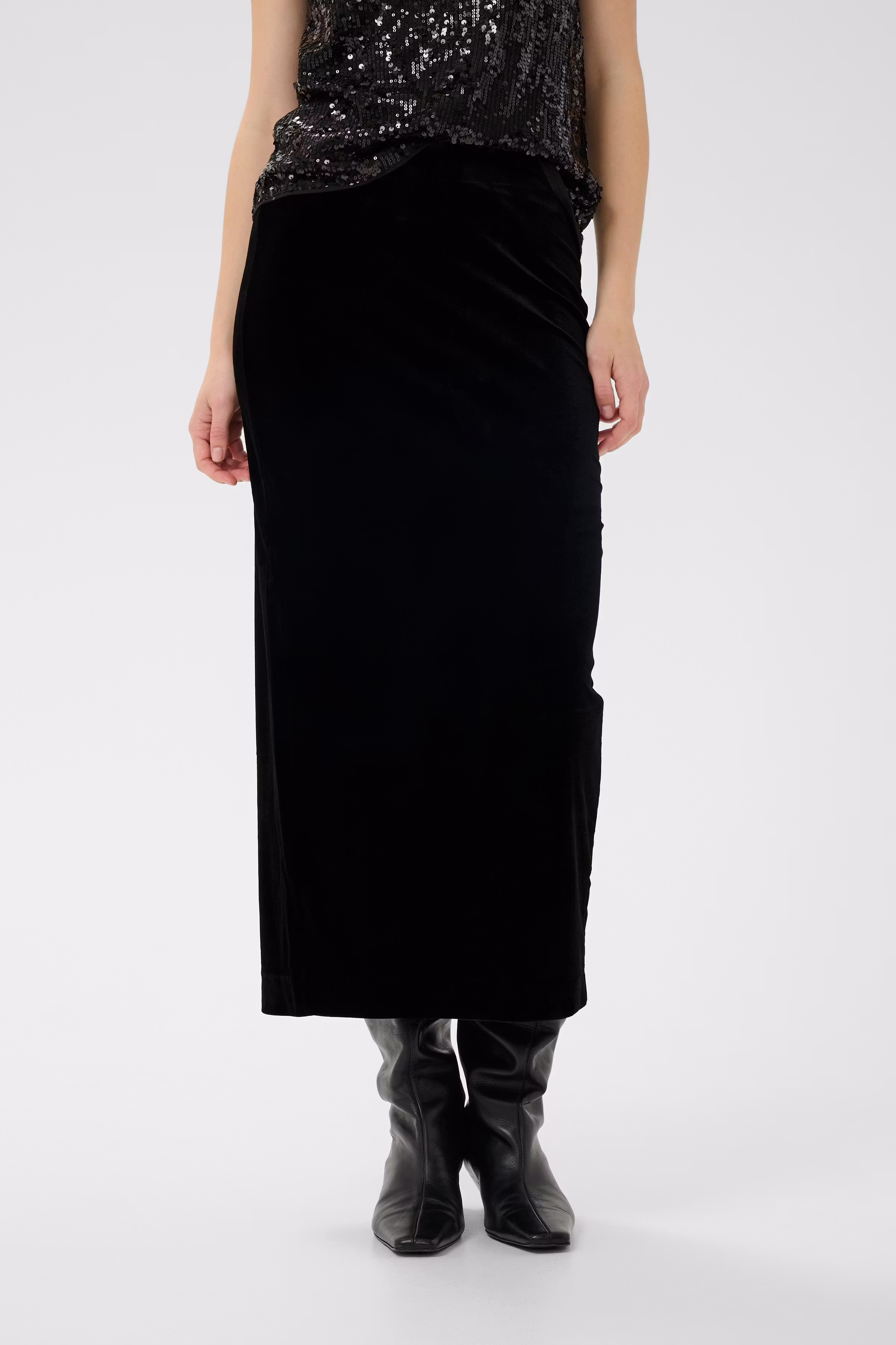 BrynnIW Aida Kjol LOOKBOOK FRONT 30110082-194008