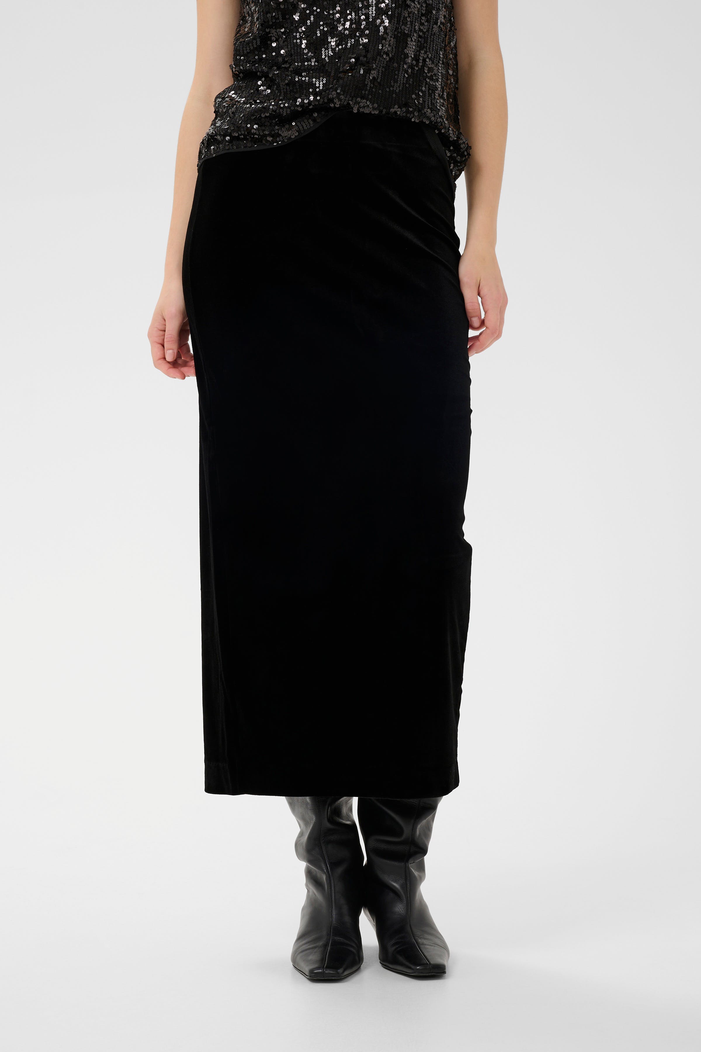 BrynnIW Aida Kjol LOOKBOOK FRONT 30110082-194008