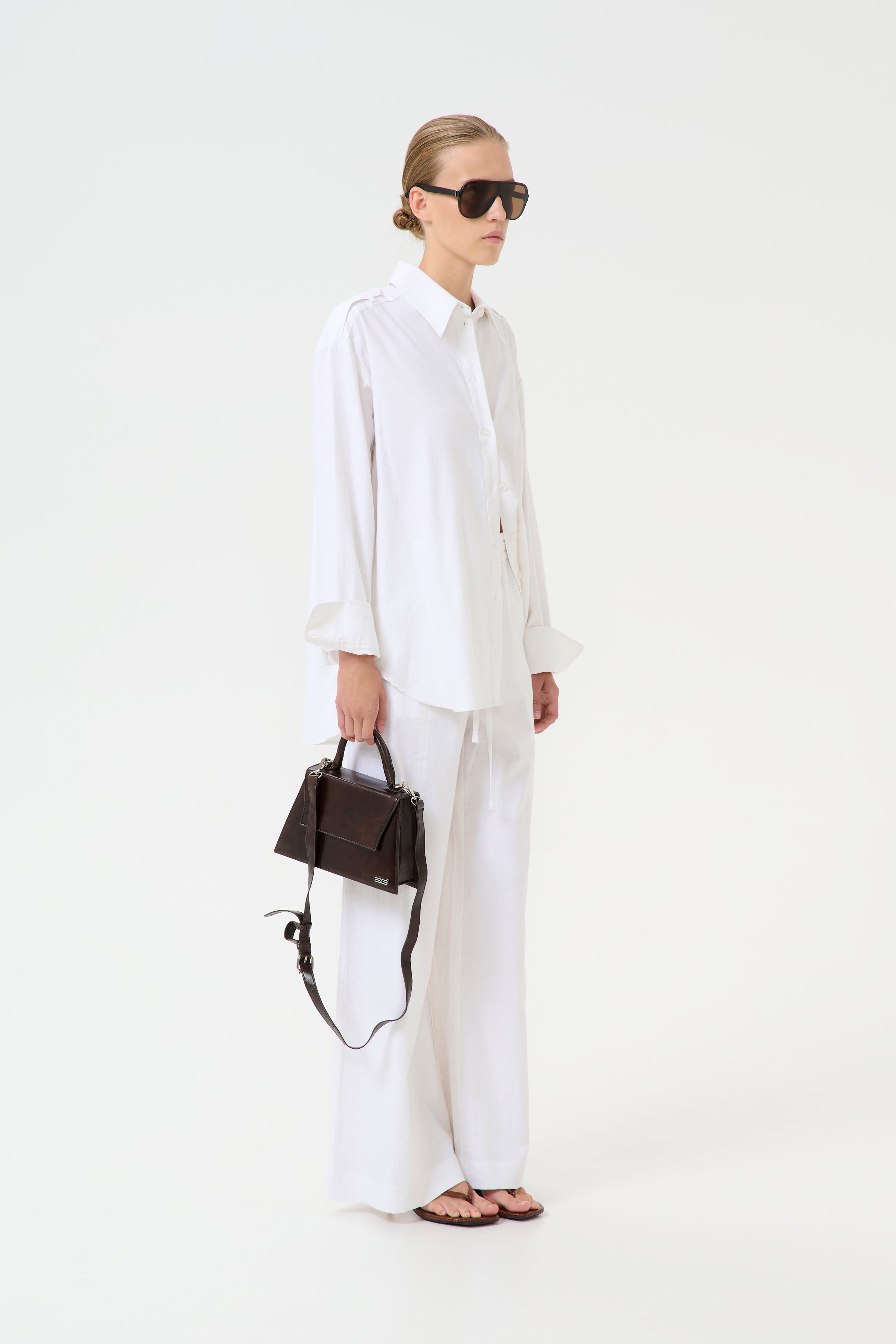 GZizza Trousers LOOKBOOK FRONT 10910517-110601