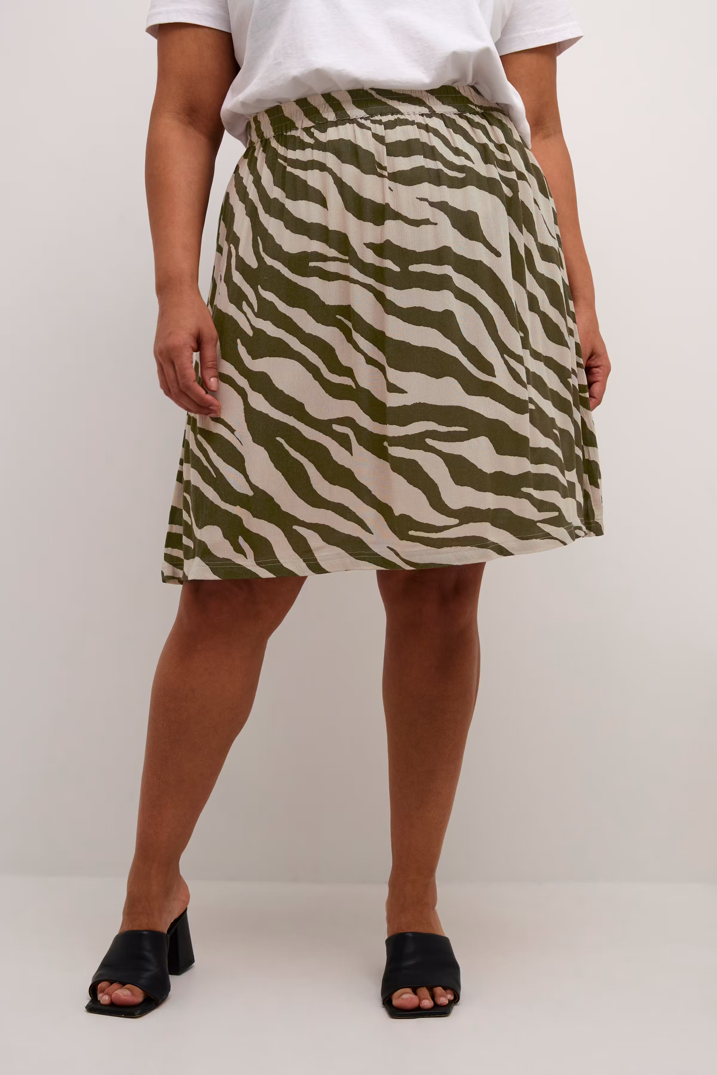 KCmariti Nederdel LOOKBOOK FRONT 10582688-106060