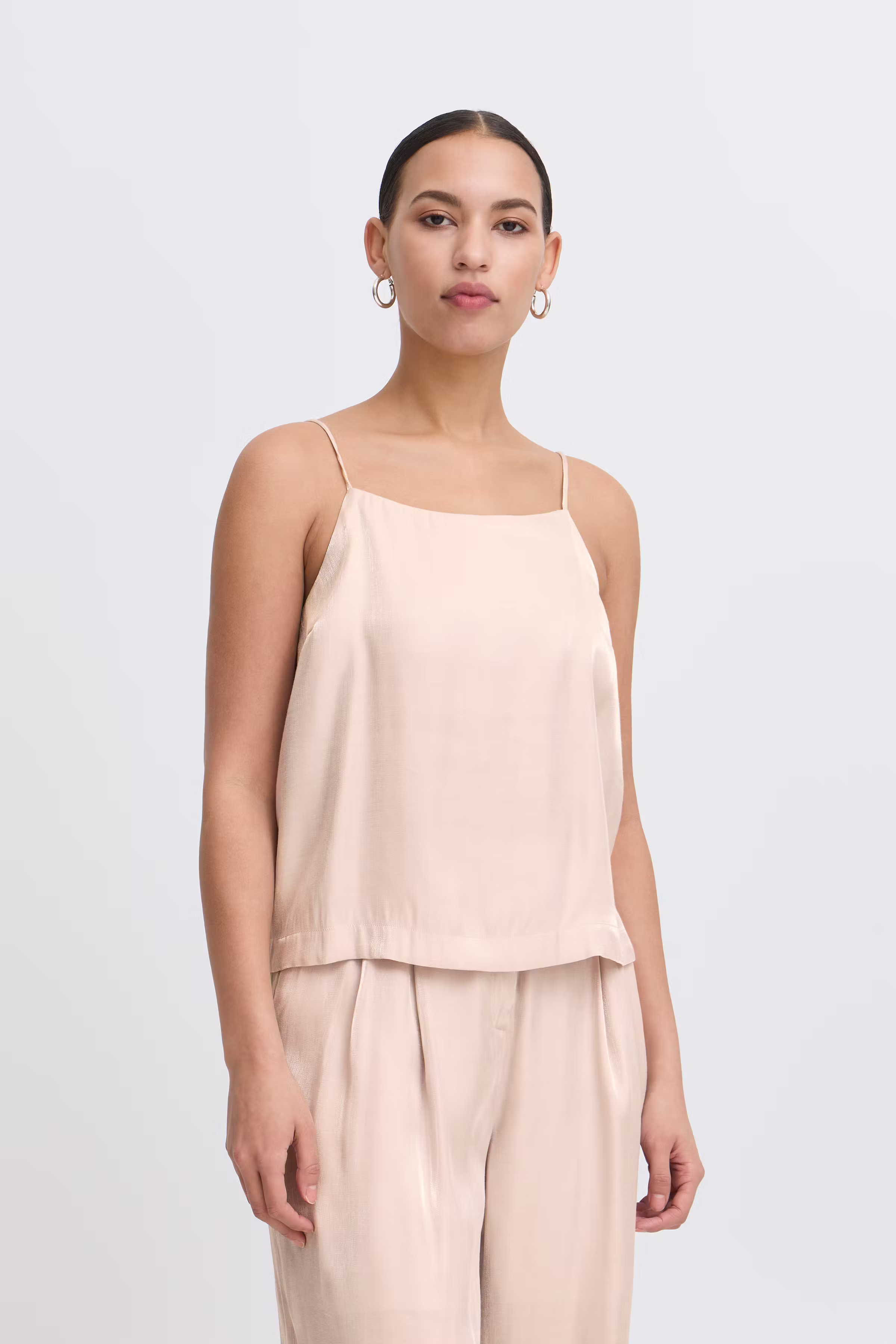 IHRADDIX Top LOOKBOOK FRONT 20123417-150703