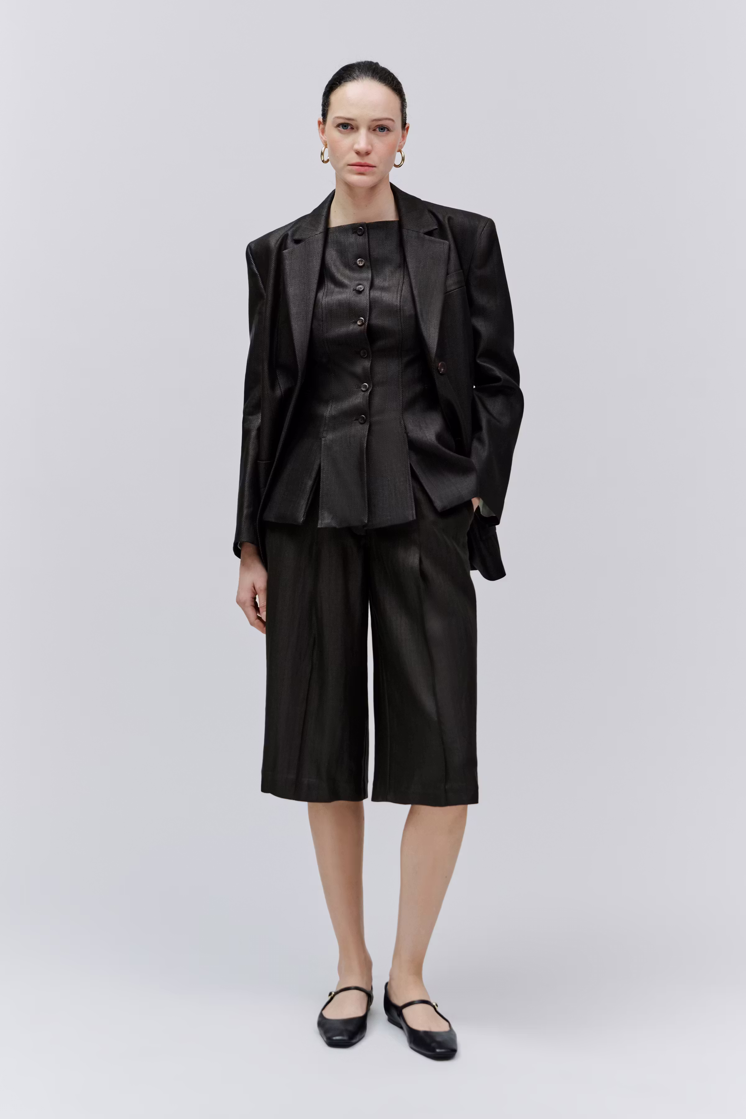 PLUM Shorts LOOKBOOK FRONT 30600633-BR291