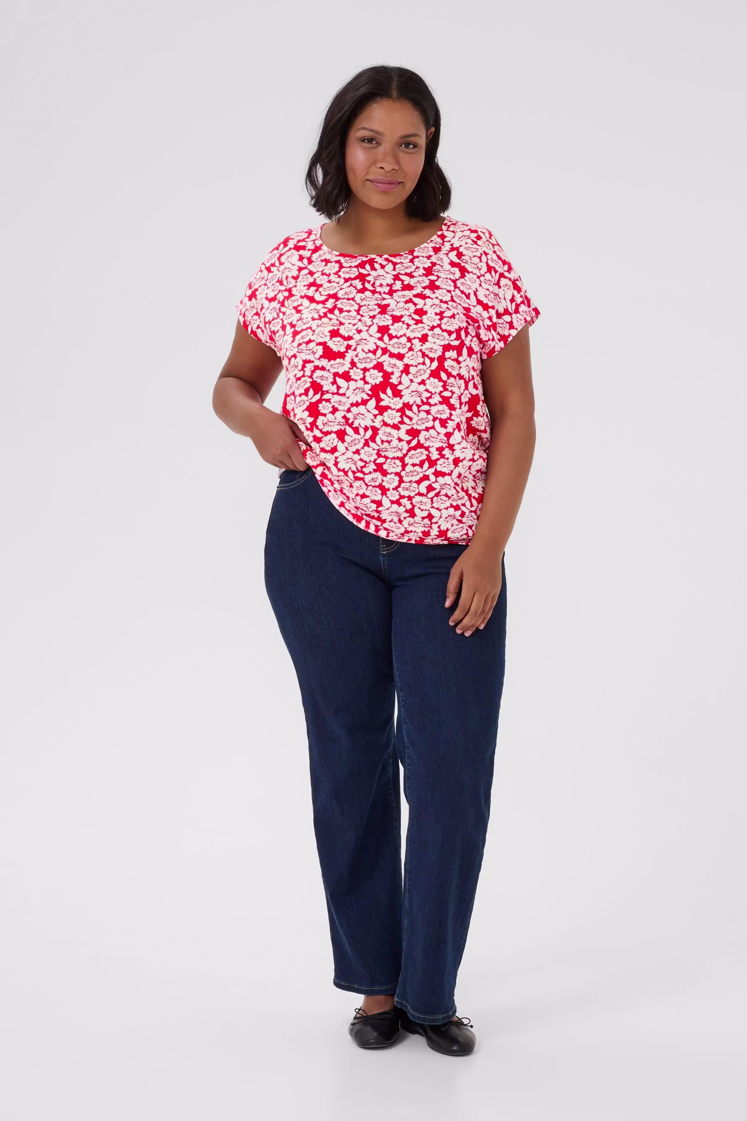 KCbella Bluse LOOKBOOK FRONT 10582488-108555