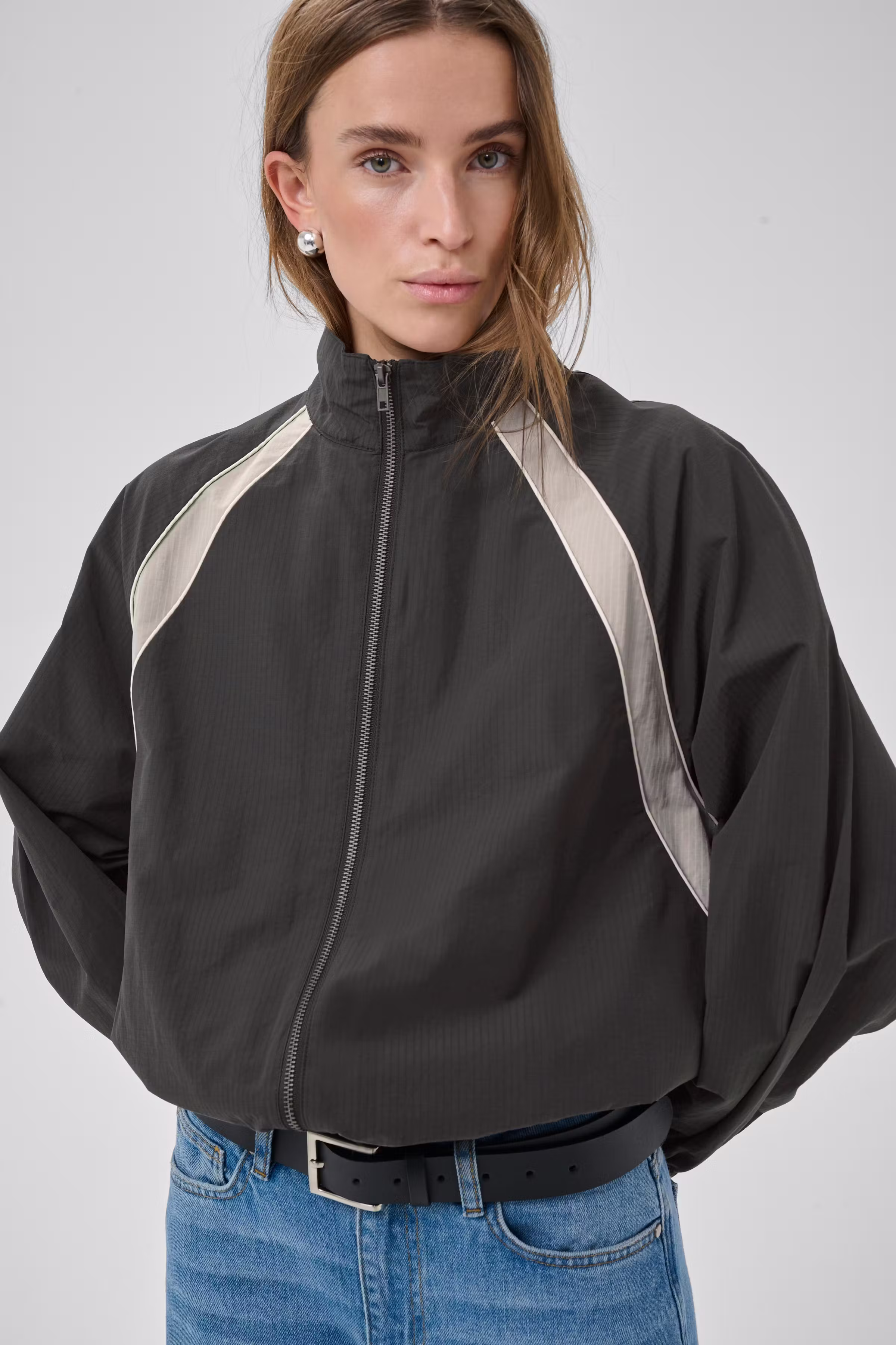 MWTasma Casual Jacke LOOKBOOK DETAIL 10705524-193906