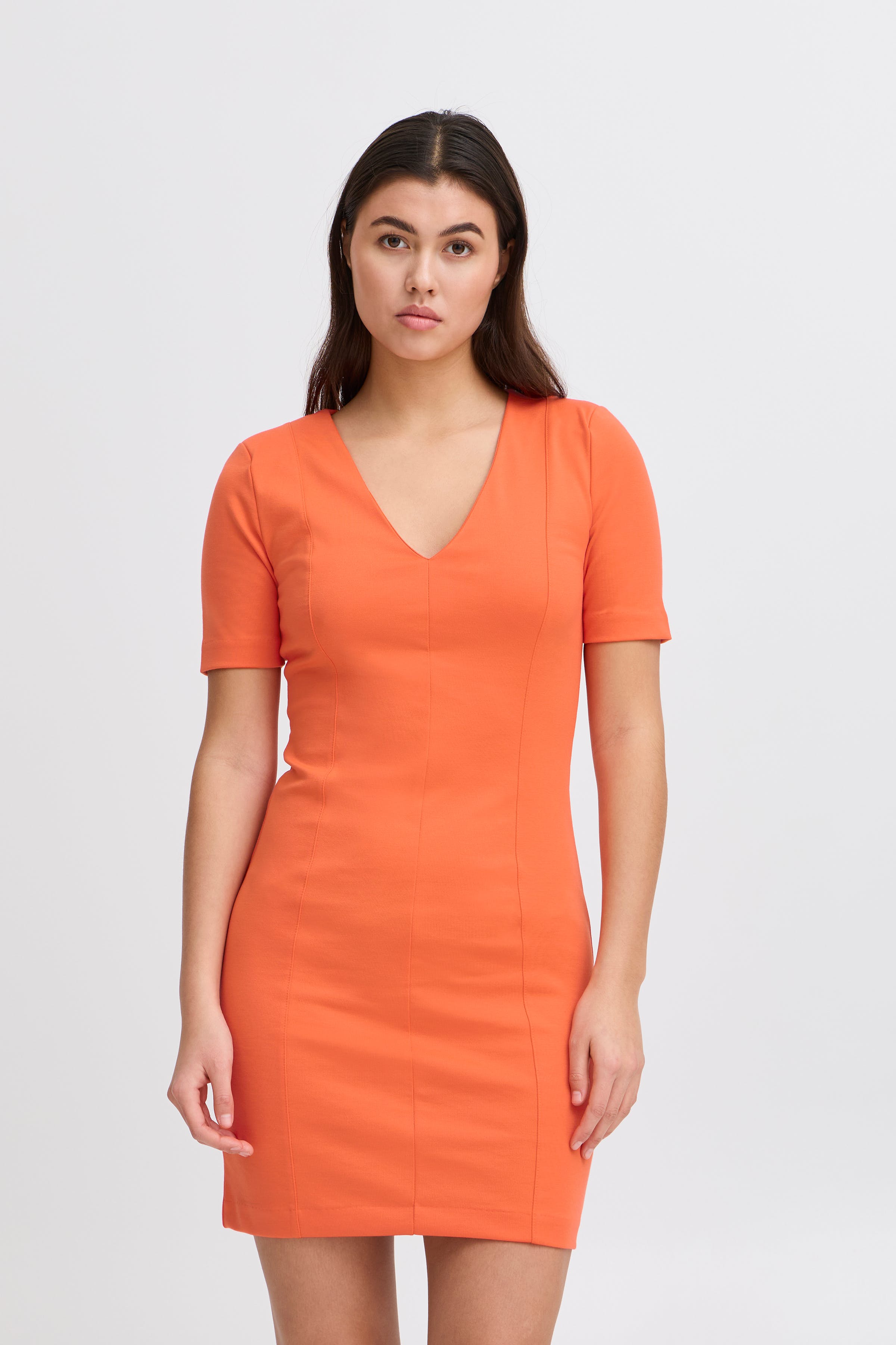 IHKALA Dress LOOKBOOK FRONT 20122811-171564