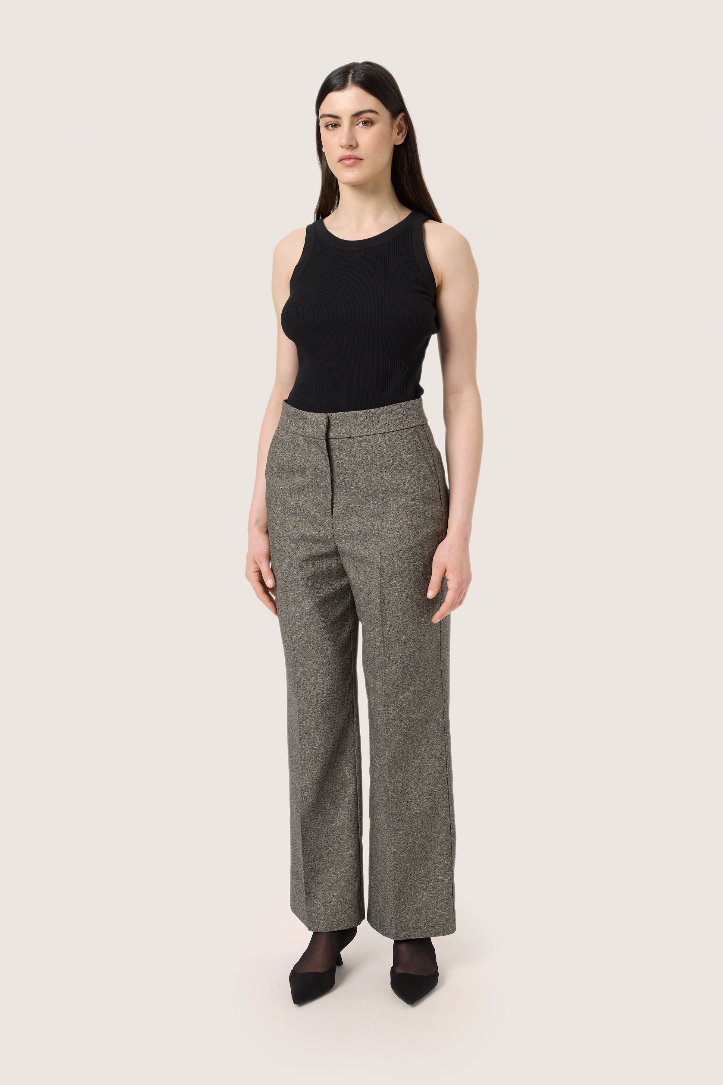 SLBarbora Trousers LOOKBOOK FRONT 30407840-302718