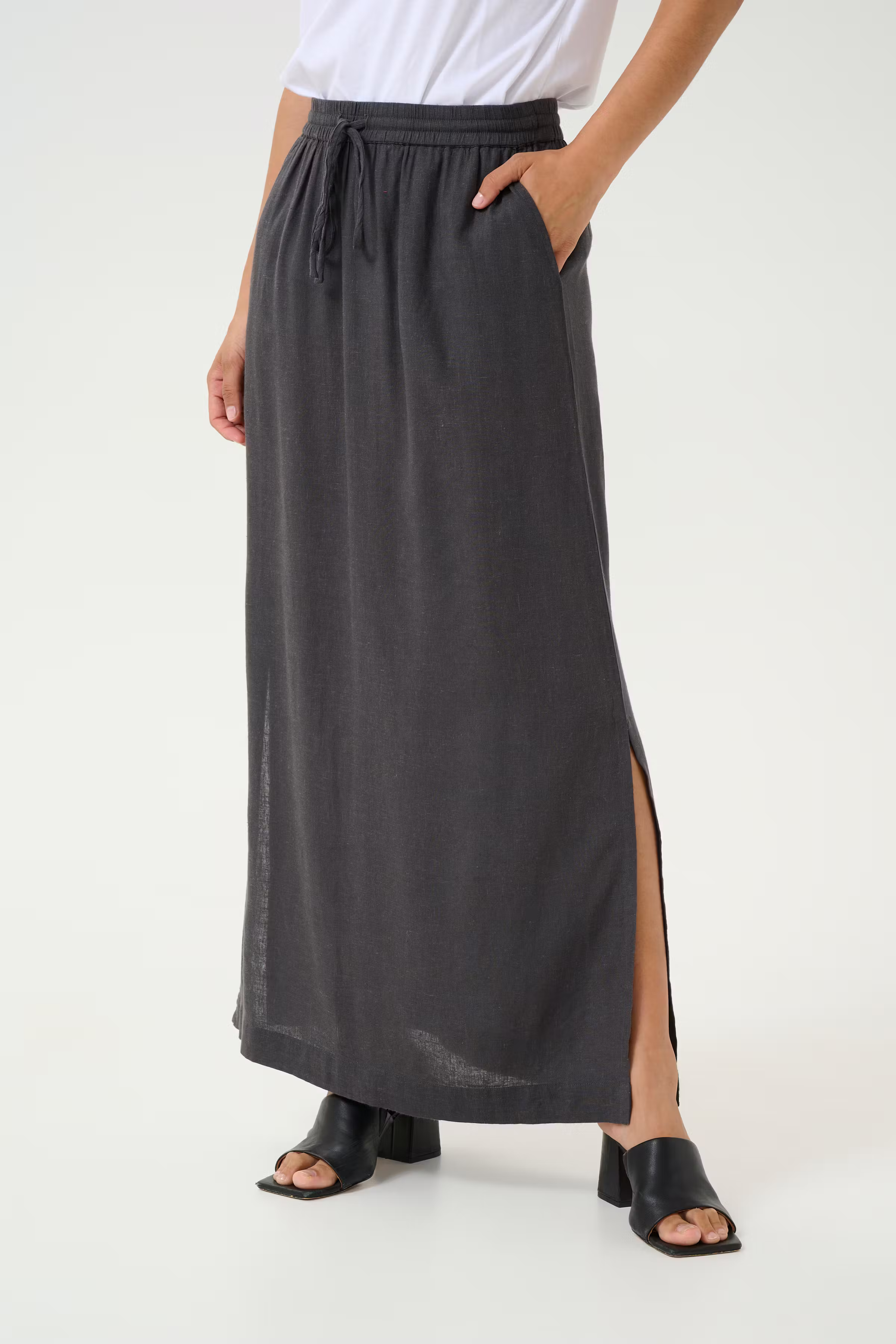 KAmilia Hørnederdel LOOKBOOK FRONT 10509664-190205
