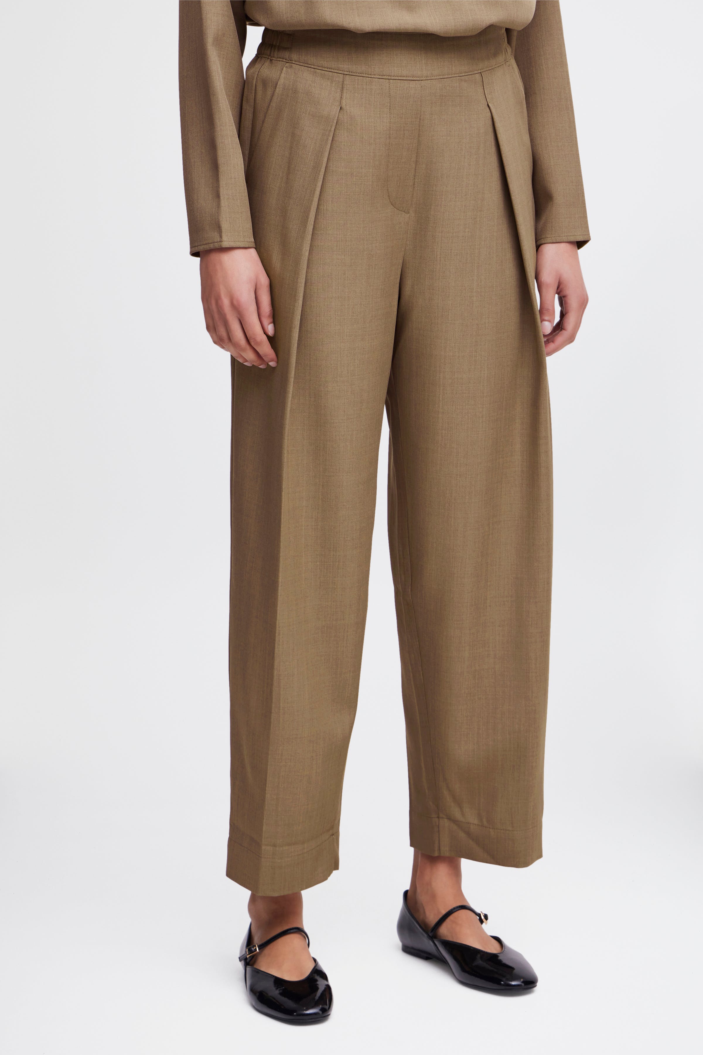 BYMMIDDE Trousers LOOKBOOK FRONT 20815544-1811121