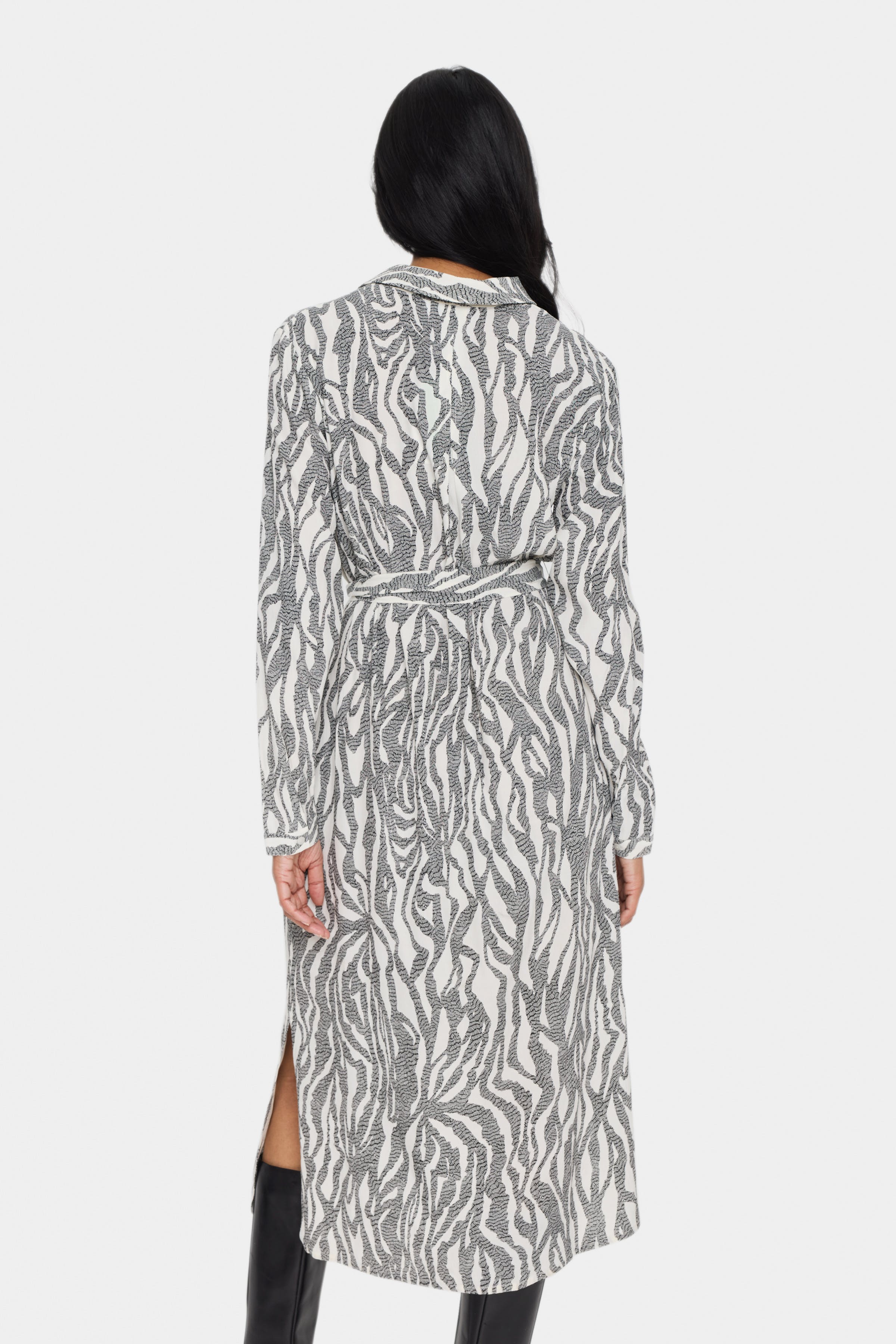 BlancaSZ Kleid LOOKBOOK BACK 30511240-303126