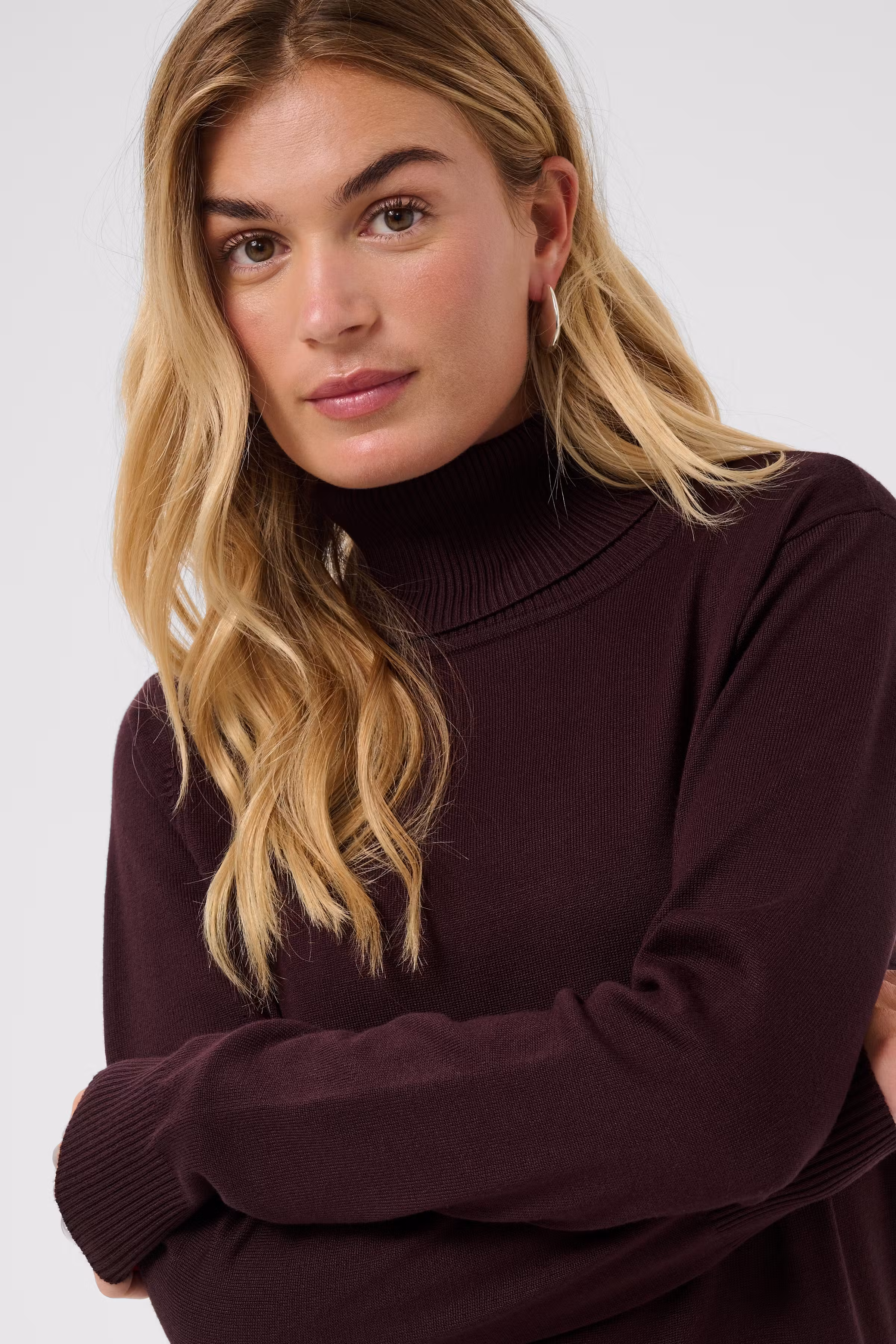MilaSZ Rollneck Dress LOOKBOOK DETAIL 30501696-191110