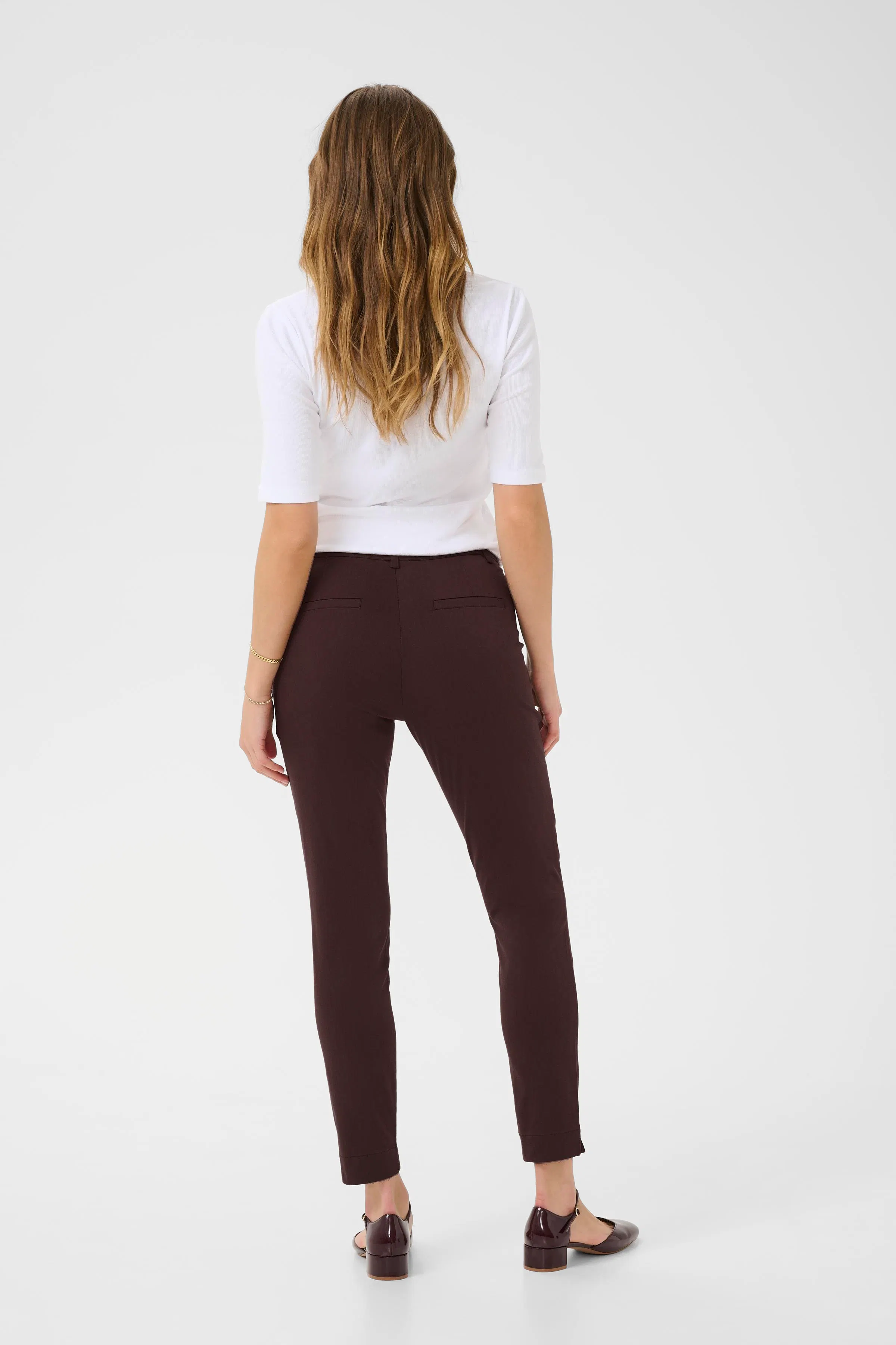 KAlea Bukser LOOKBOOK BACK 10505191-191619