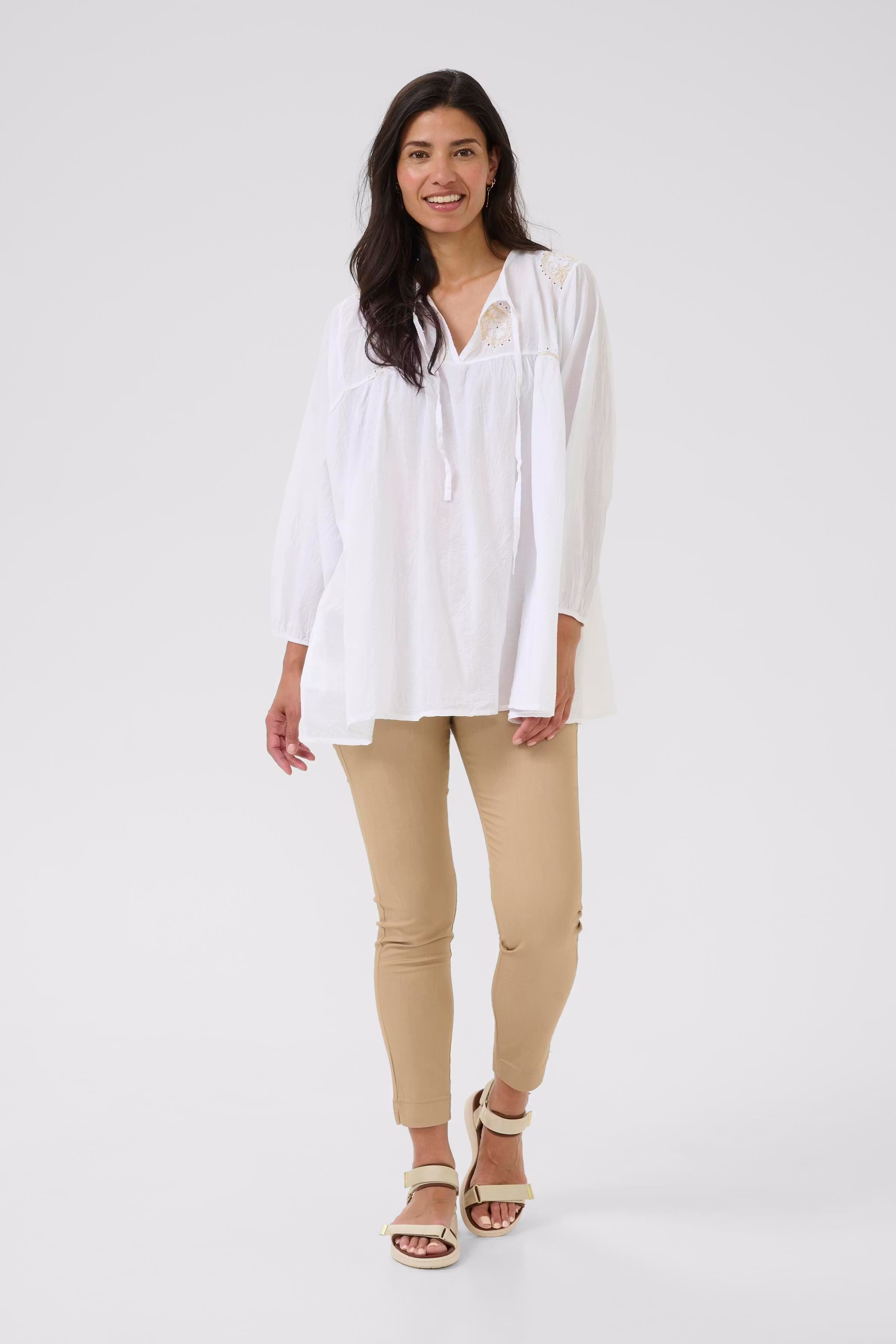 BPkarline Blus LOOKBOOK FRONT 40103572-400006