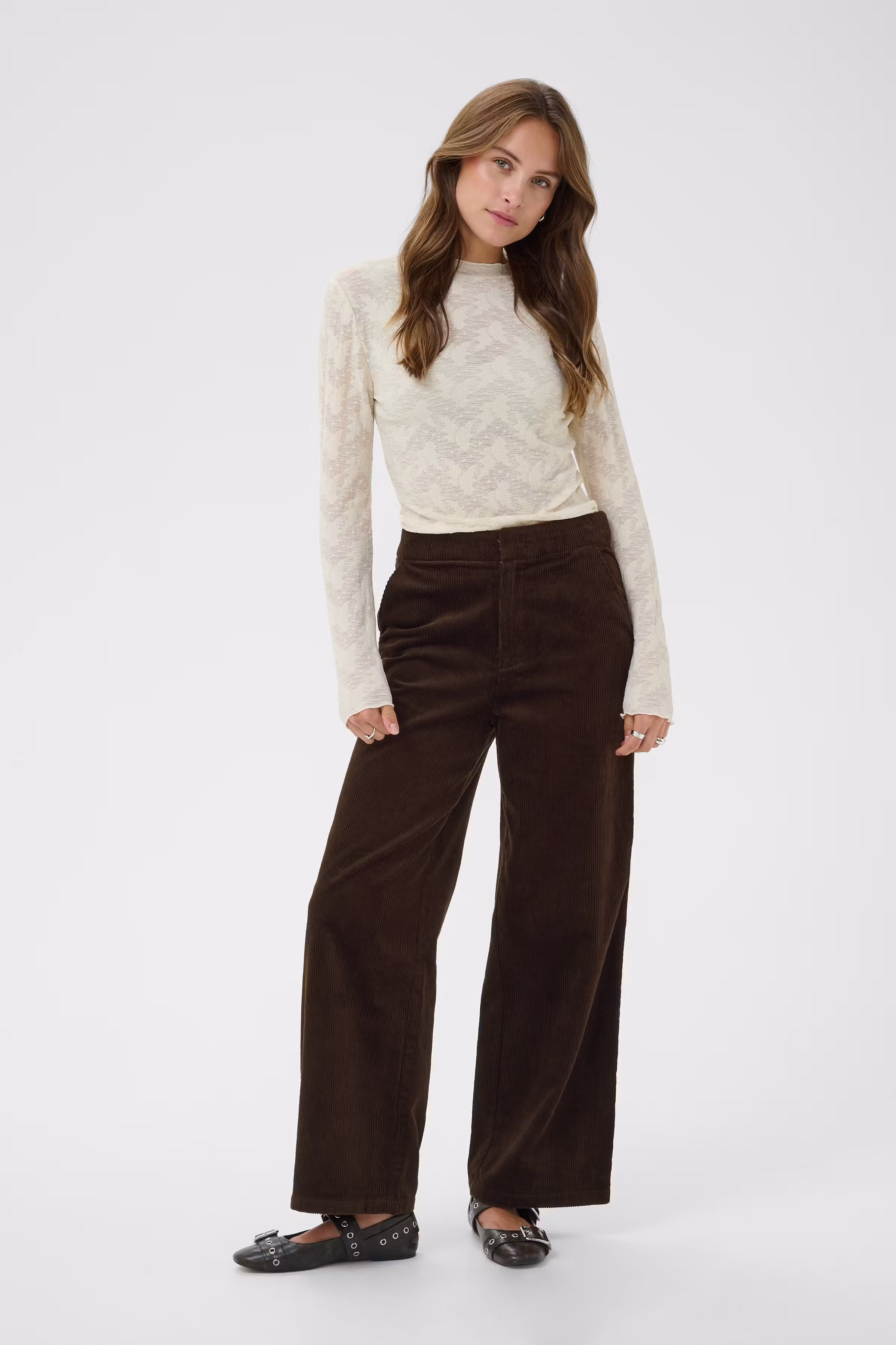 TuffiSZ Hose LOOKBOOK FRONT 30515772-191111