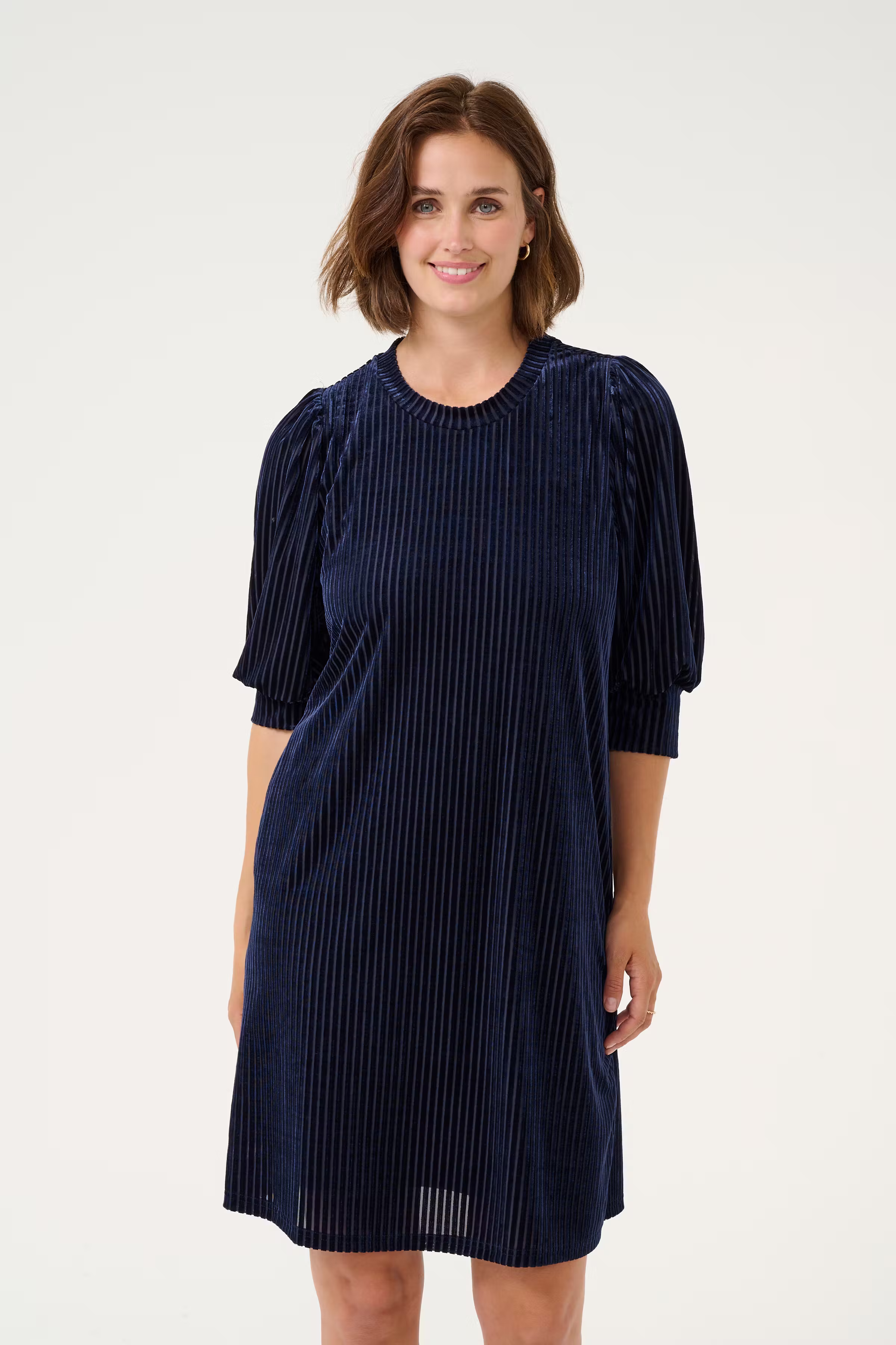 KAcaca Kjole LOOKBOOK FRONT 10509795-106706