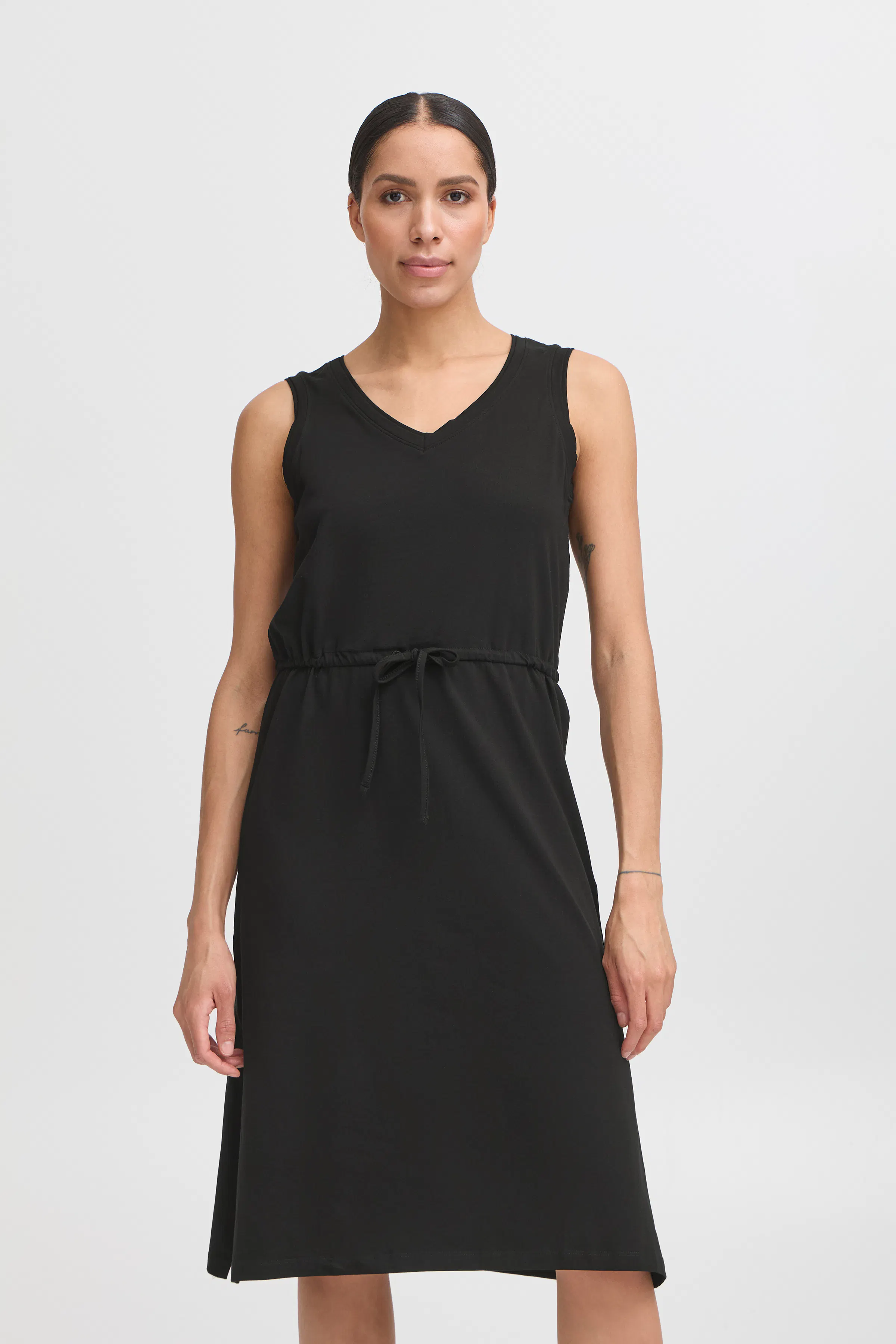 BYPANDINNA Kjole LOOKBOOK FRONT 20814992-200451