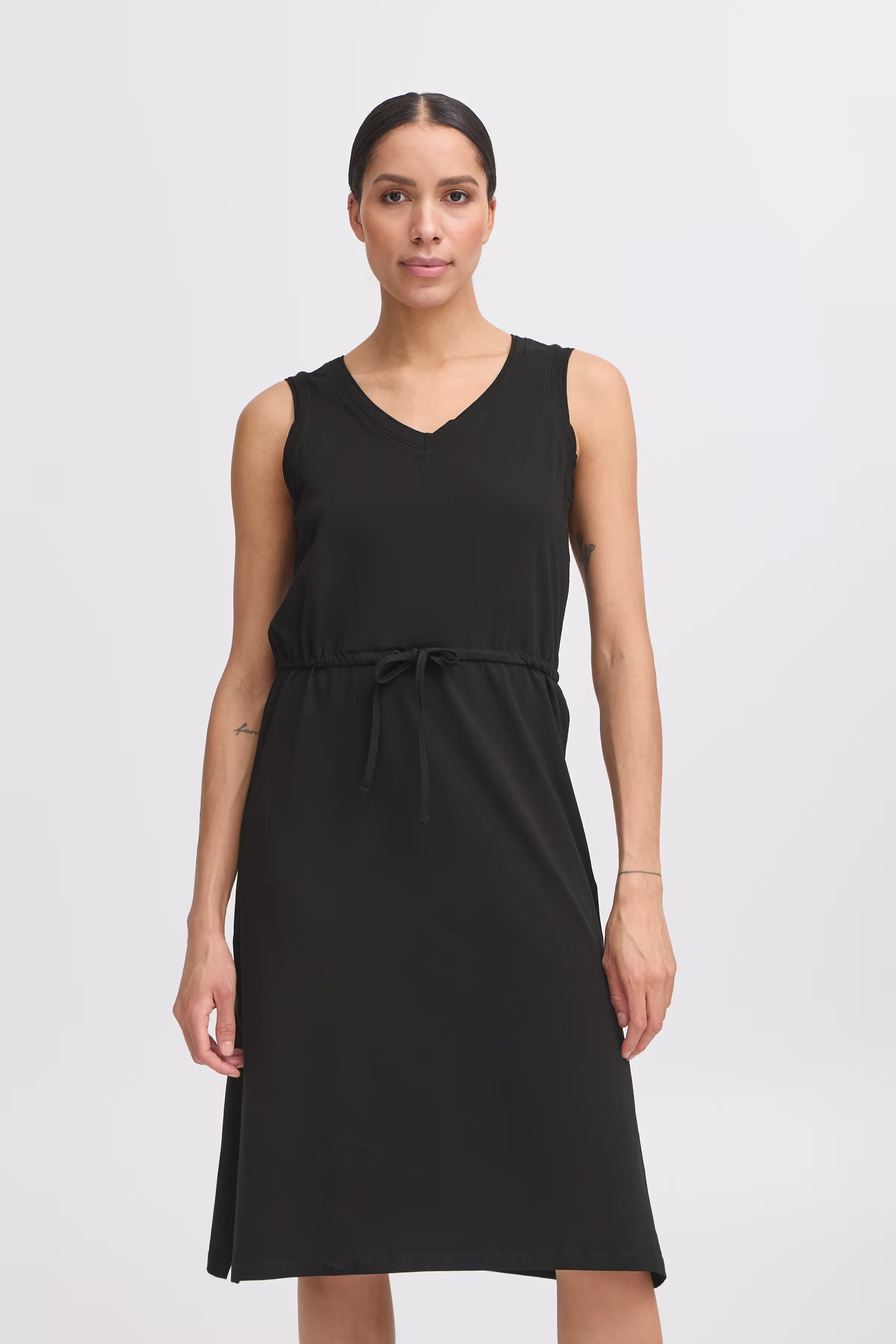 BYPANDINNA Kjole LOOKBOOK FRONT 20814992-200451