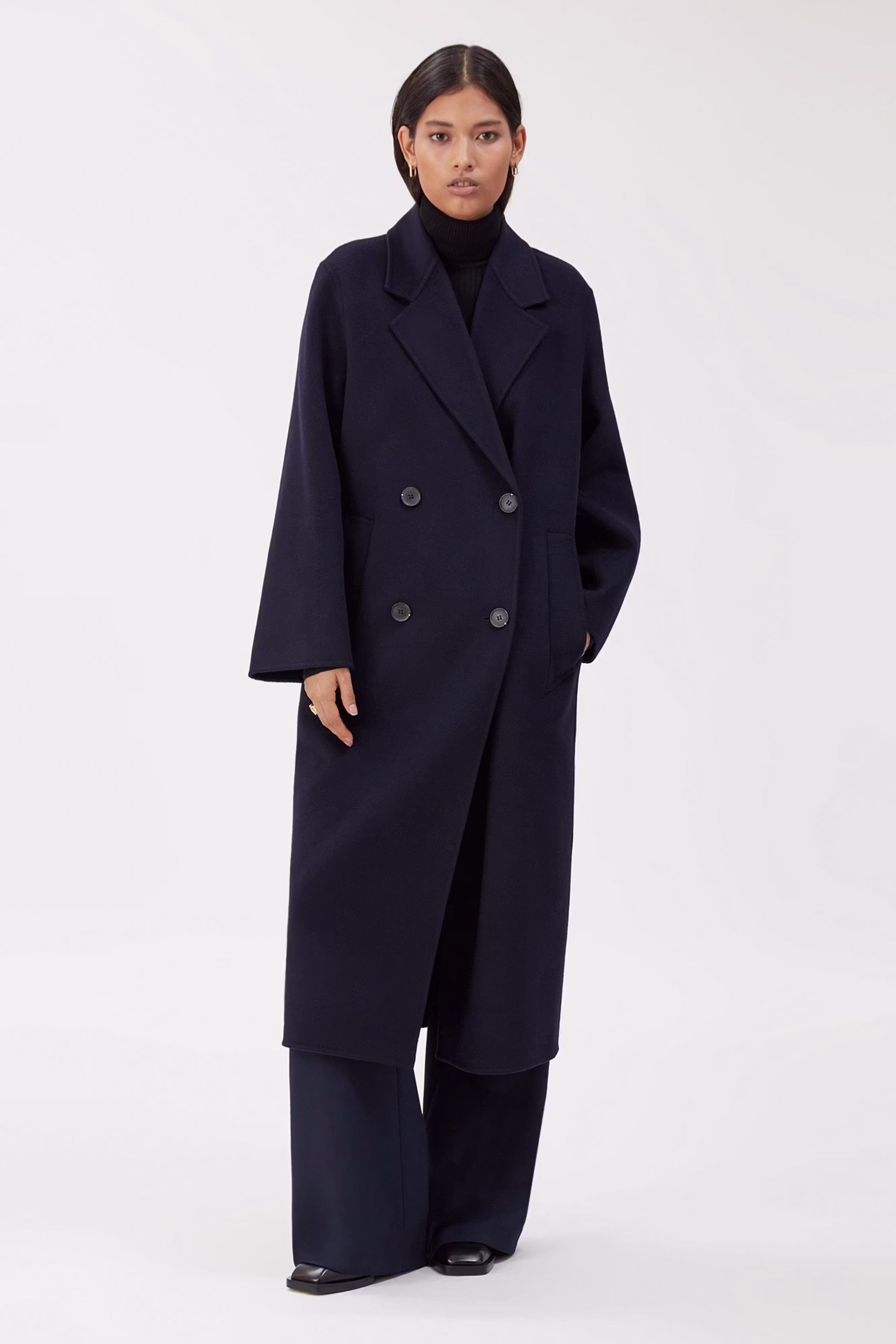 IOCLARA Coat LOOKBOOK FRONT 30600563-BL899