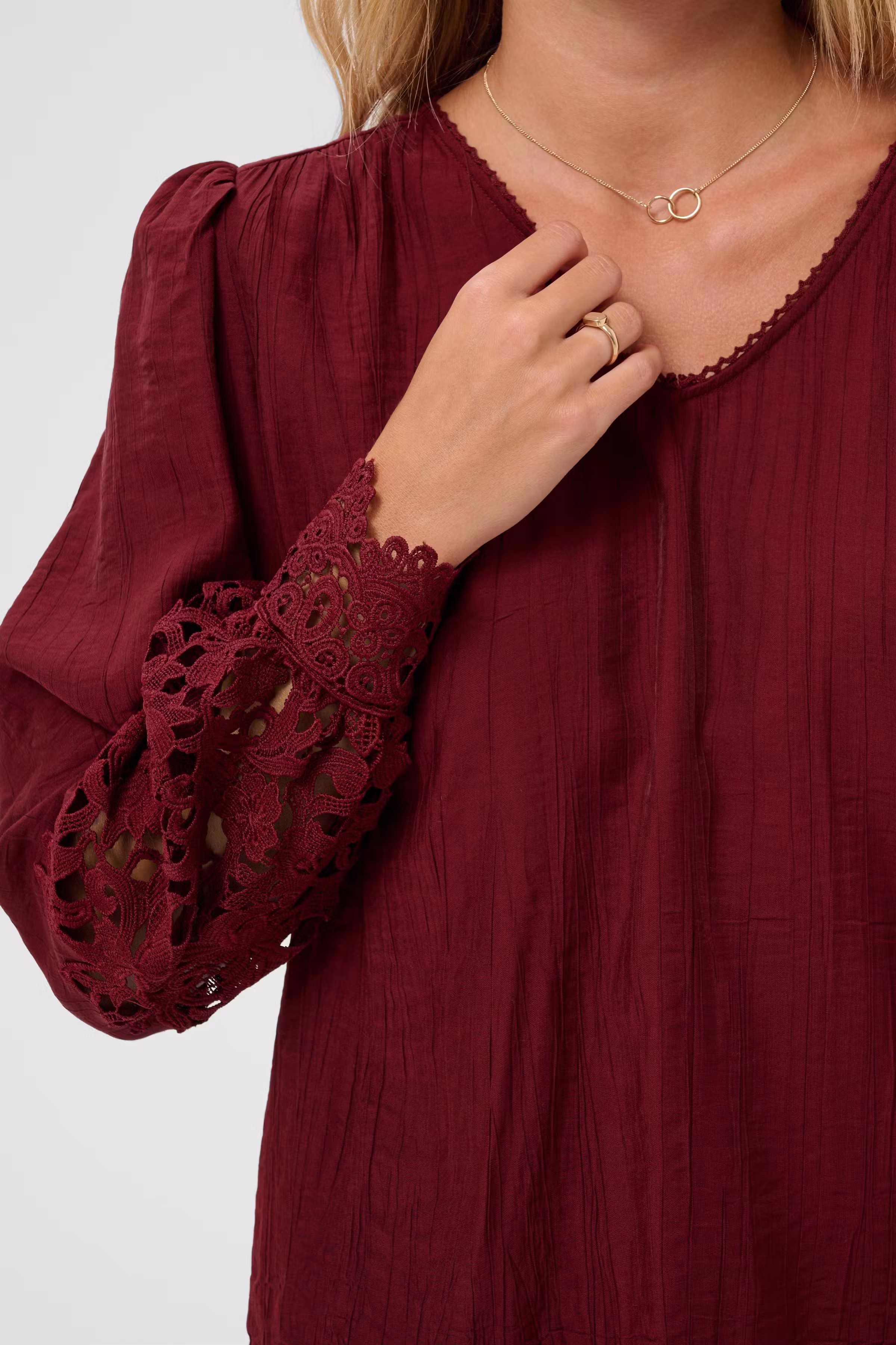 CRTina Blouse LOOKBOOK DETAIL 10614427-191724