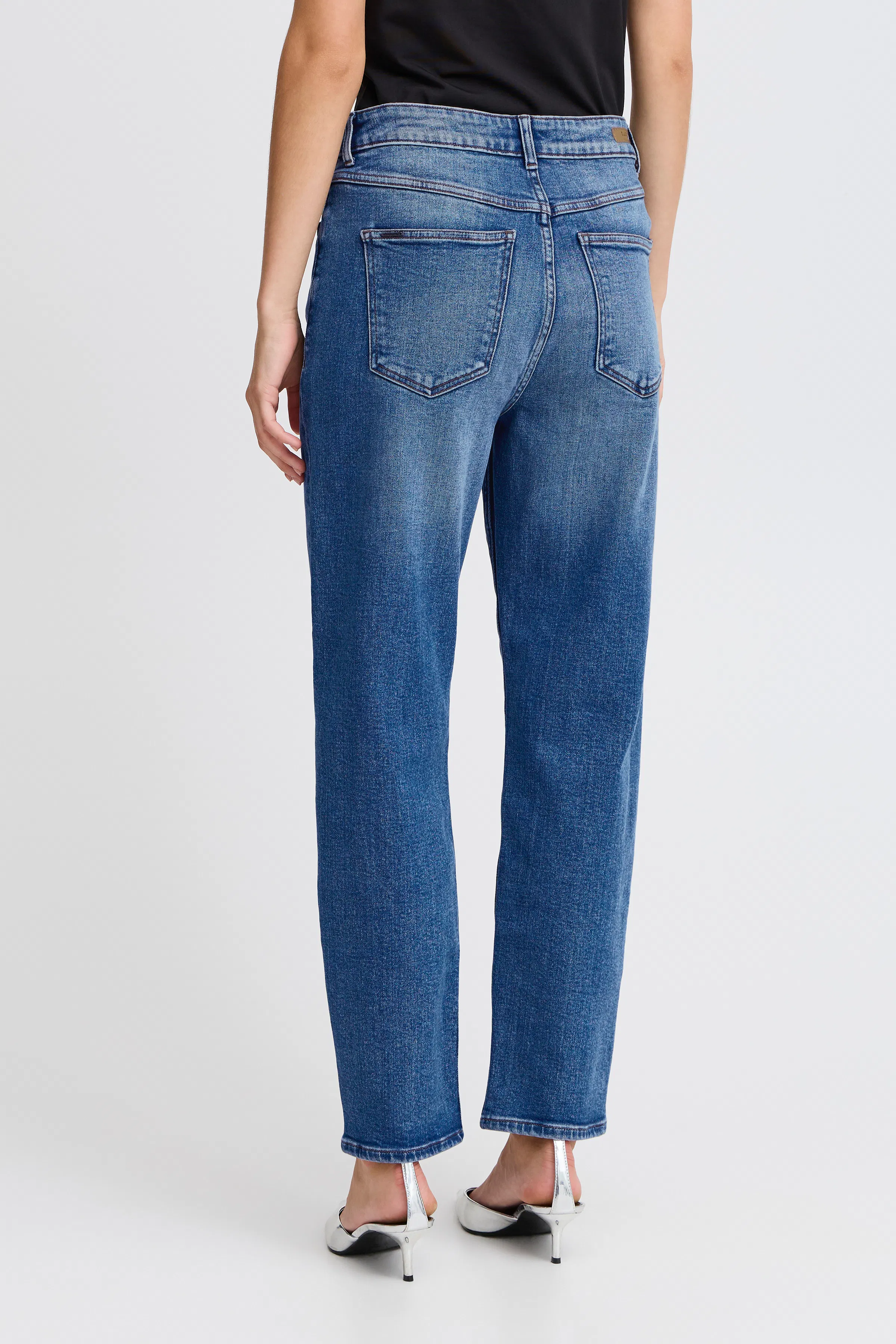 BYMOM Jeans LOOKBOOK BACK 20815198-200461