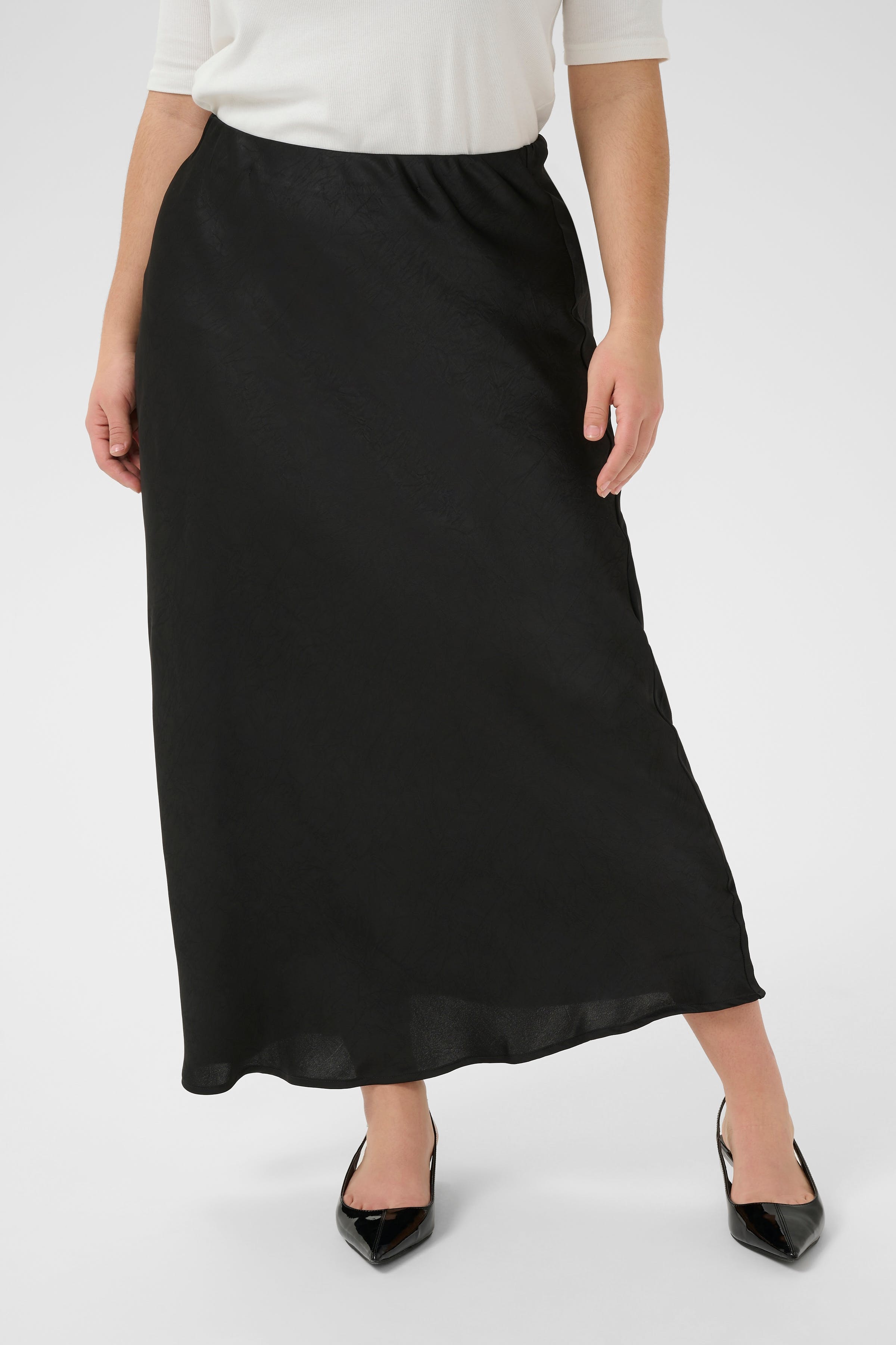 KCmolli Skirt LOOKBOOK FRONT 10583728-106480