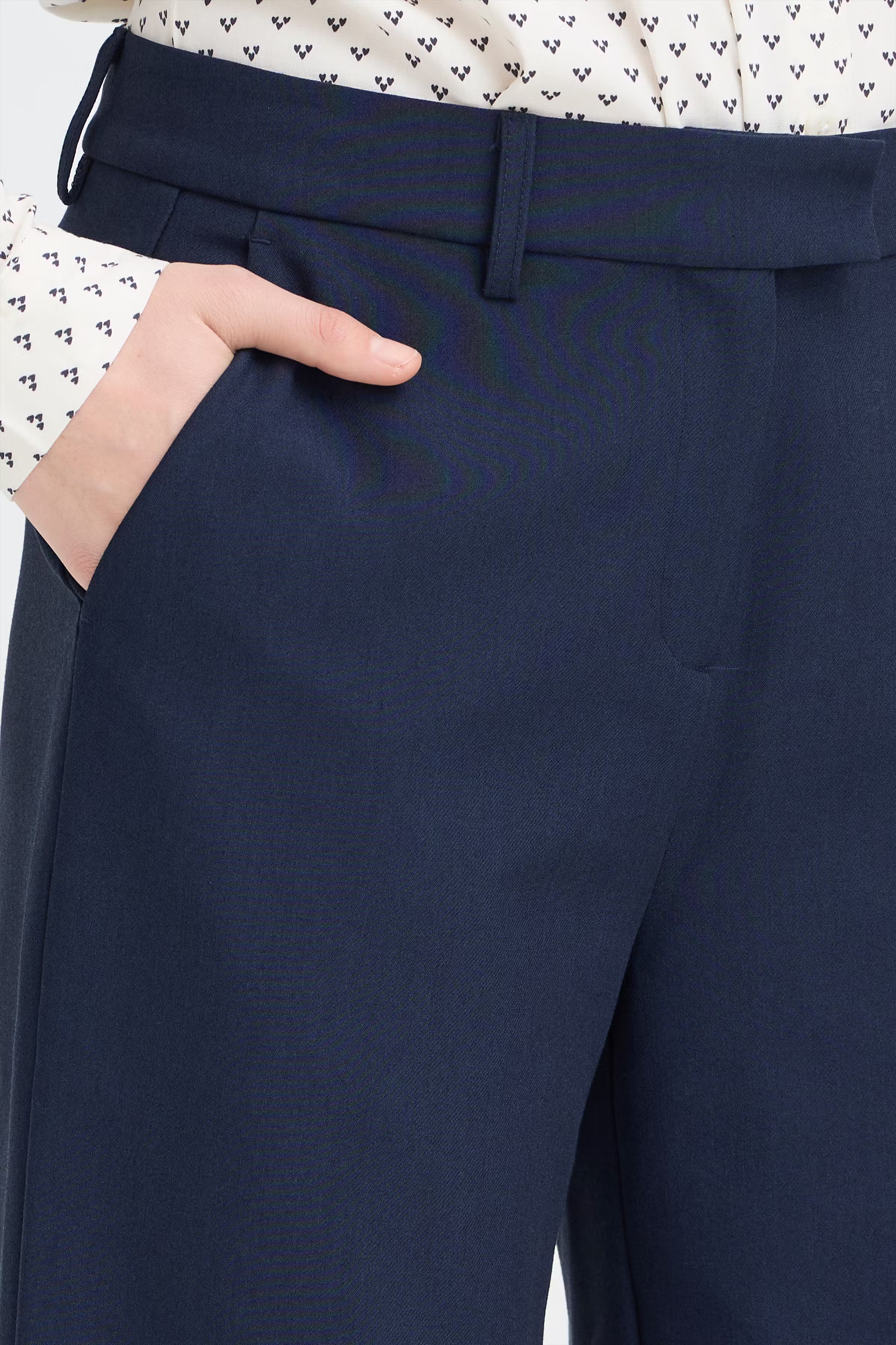 FRABIGAIL Byxor LOOKBOOK DETAIL 20617067-1939231