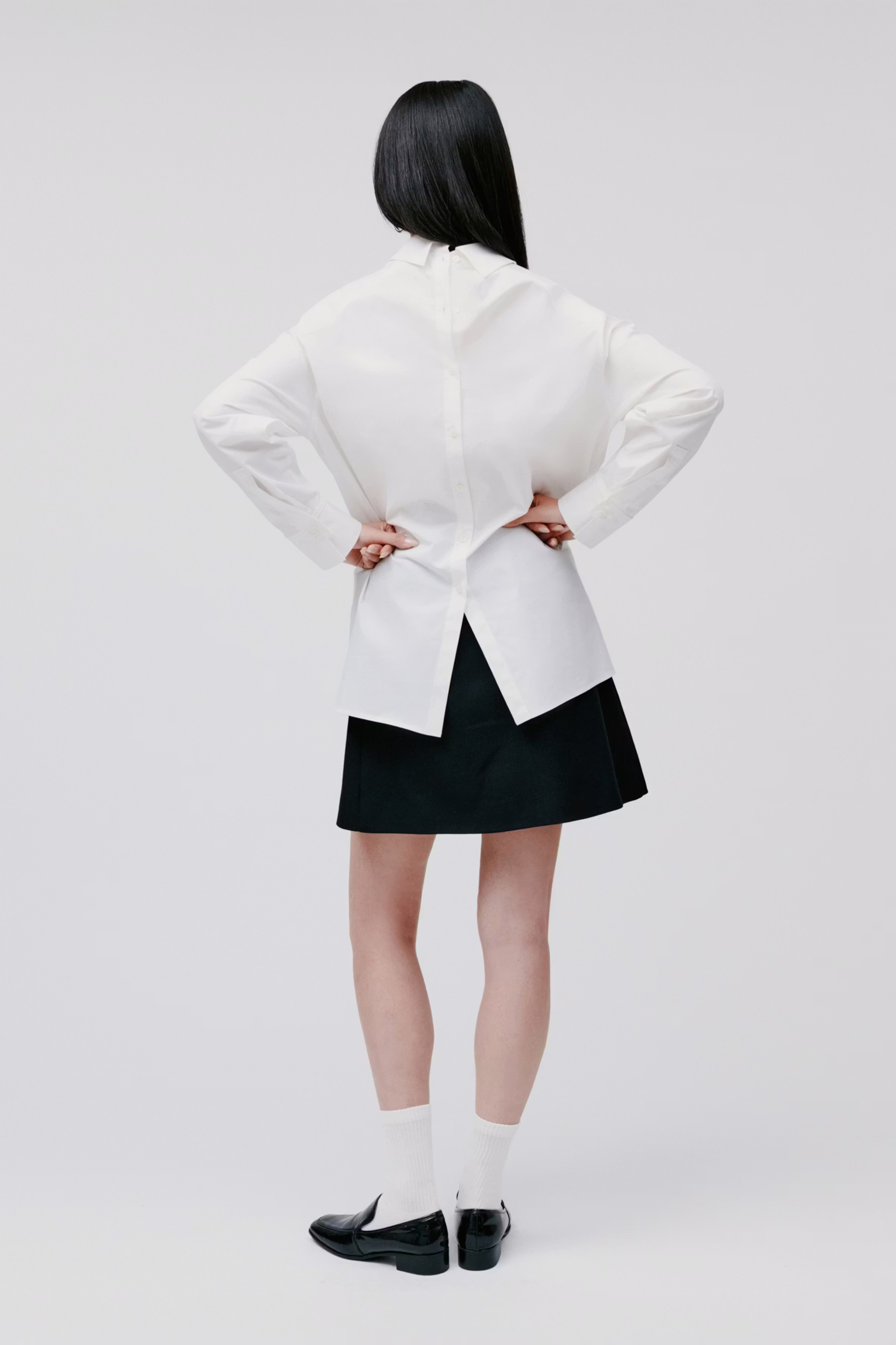 EMORY BLOUSE LOOKBOOK BACK 30600575-WH001