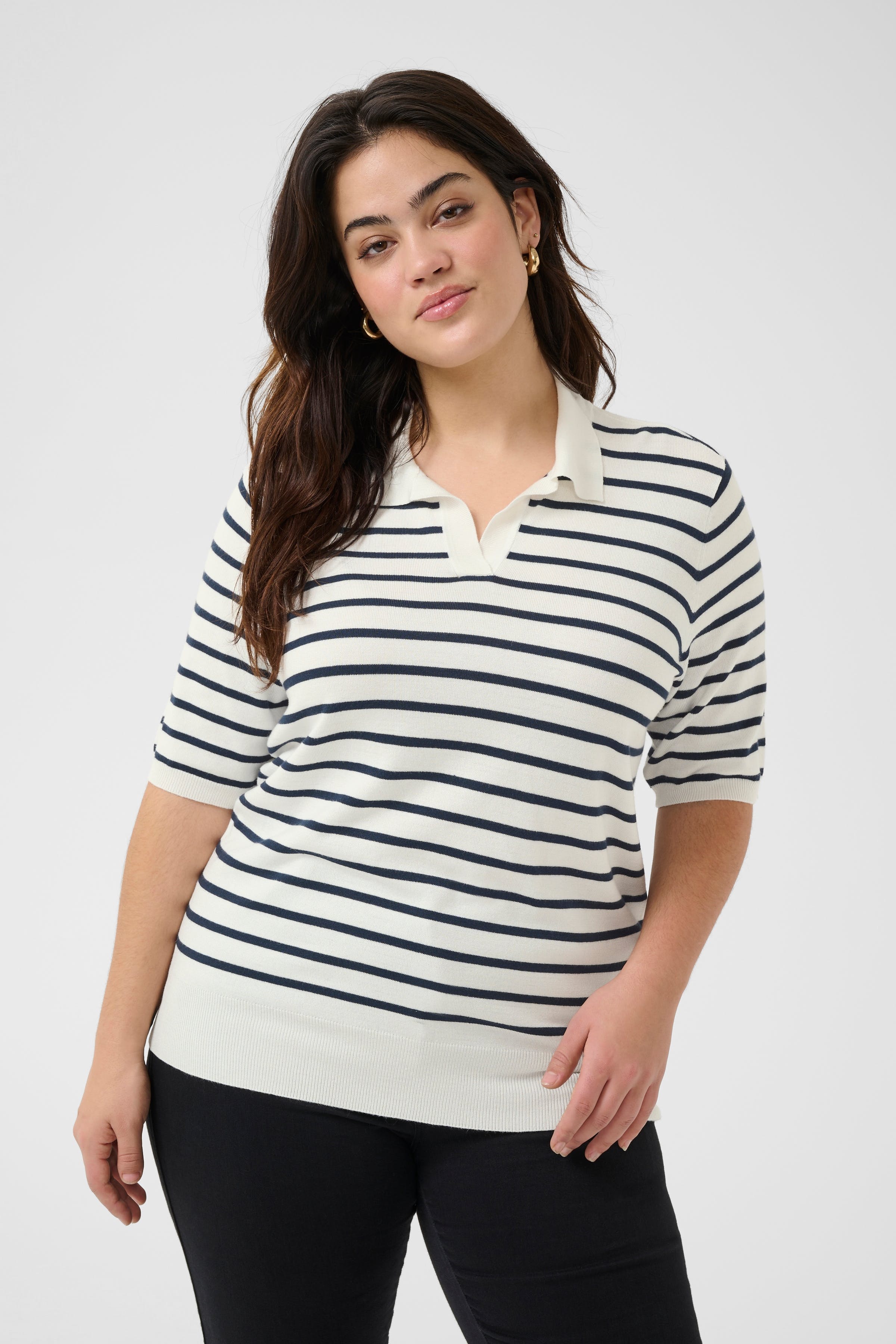 KClizzy Polo Shirt LOOKBOOK FRONT 10583564-108097