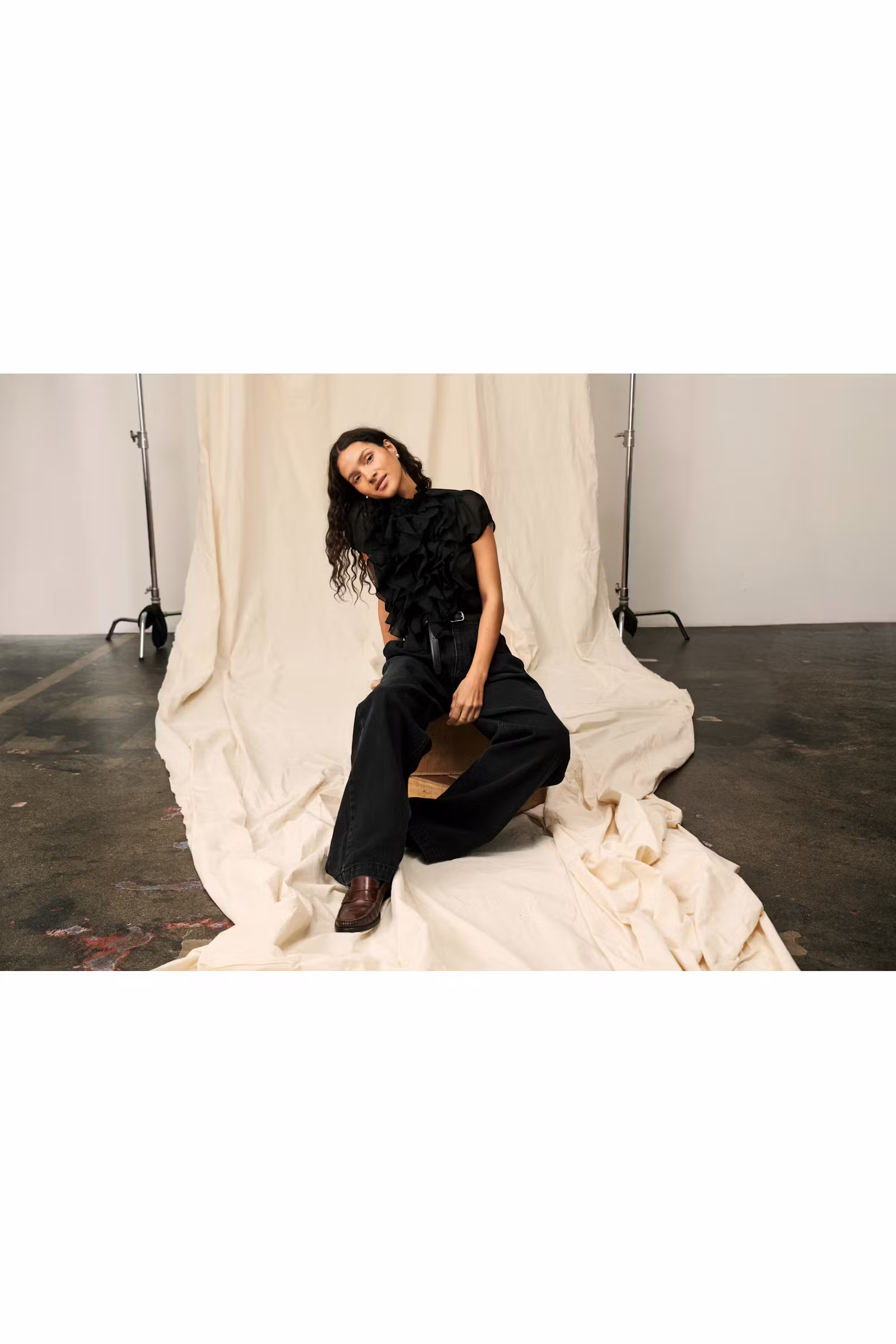 LiljaSZ Shirt LOCATION NONE 30510263-193911