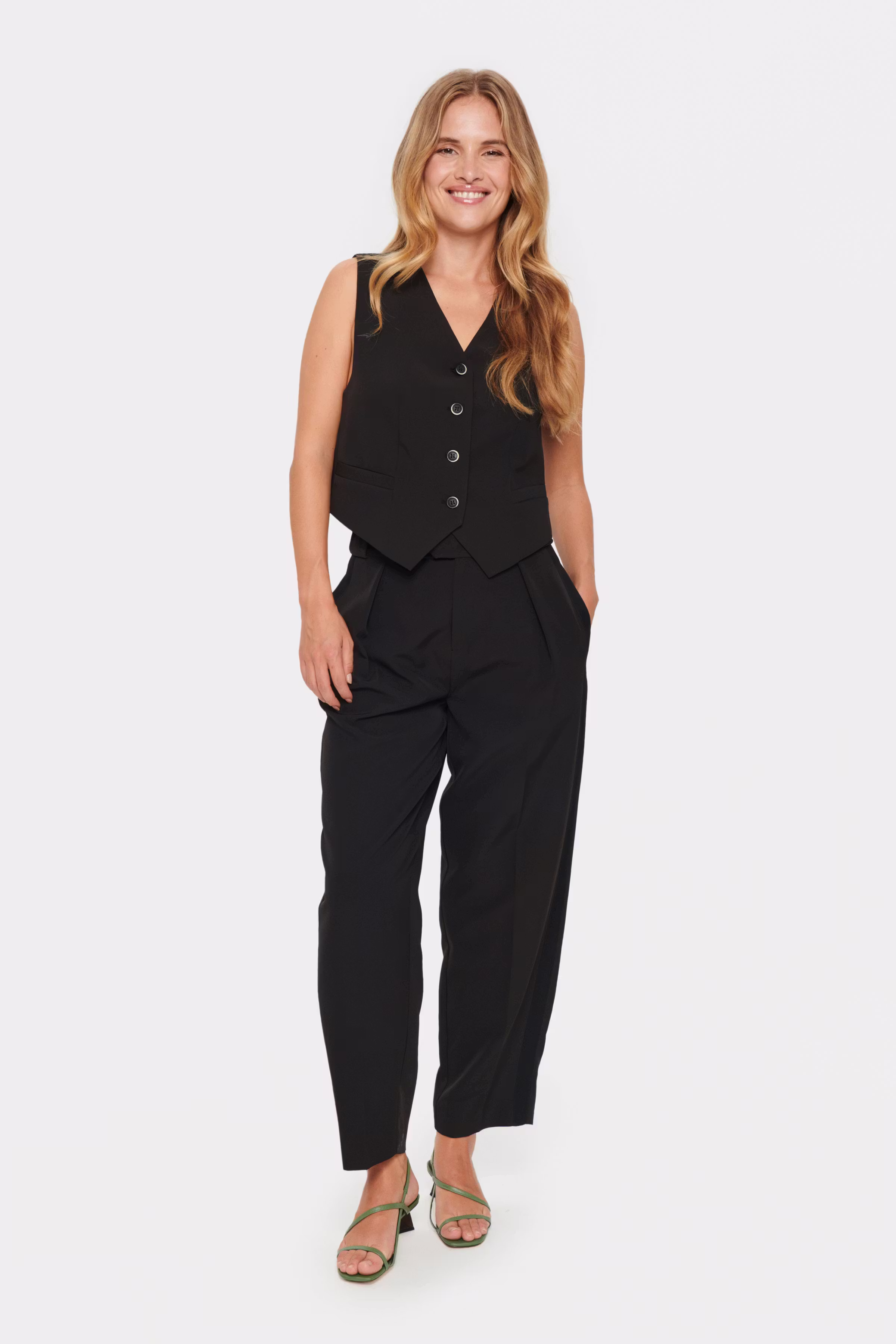 CosetteSZ Weste LOOKBOOK FRONT 30513018-193911