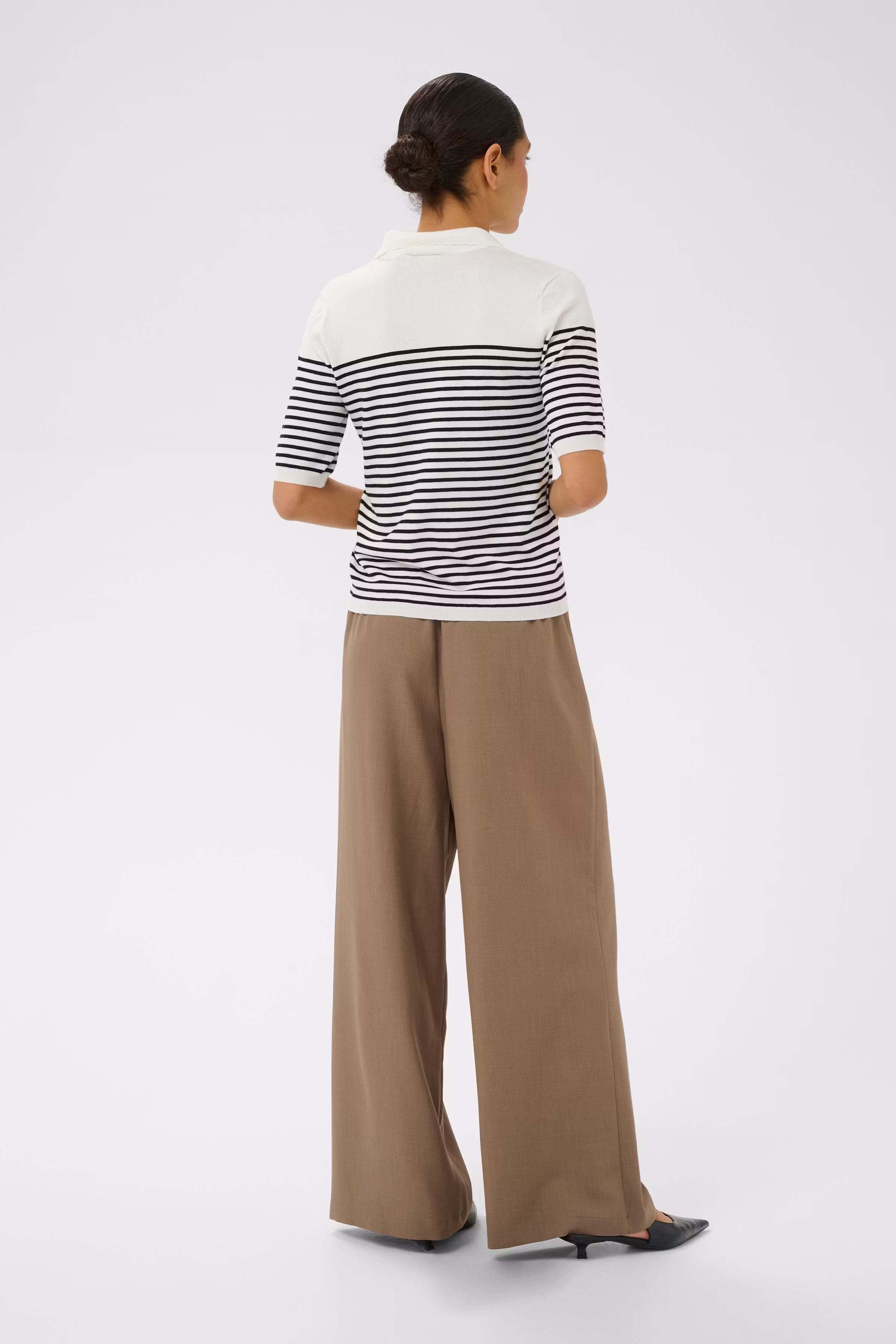 KAlizza Pullover LOOKBOOK BACK 10512319-110031