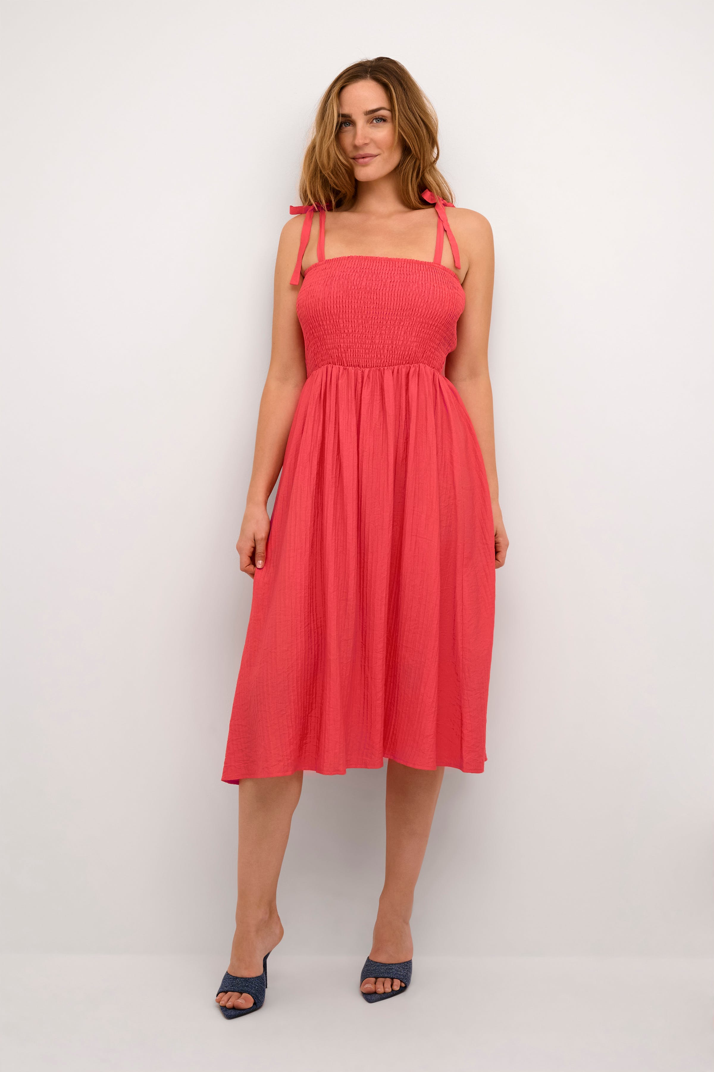 CRLori Robe LOOKBOOK FRONT 10612694-171553