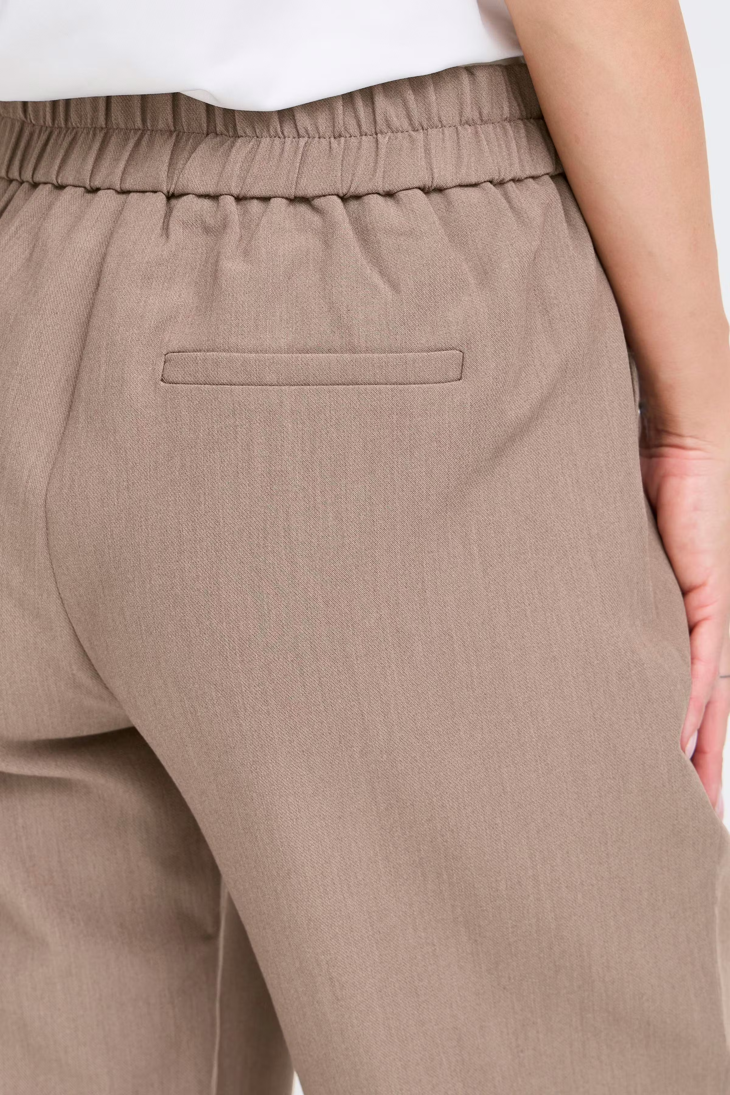 FRABIGAIL Hose LOOKBOOK DETAIL 20615930-1713111