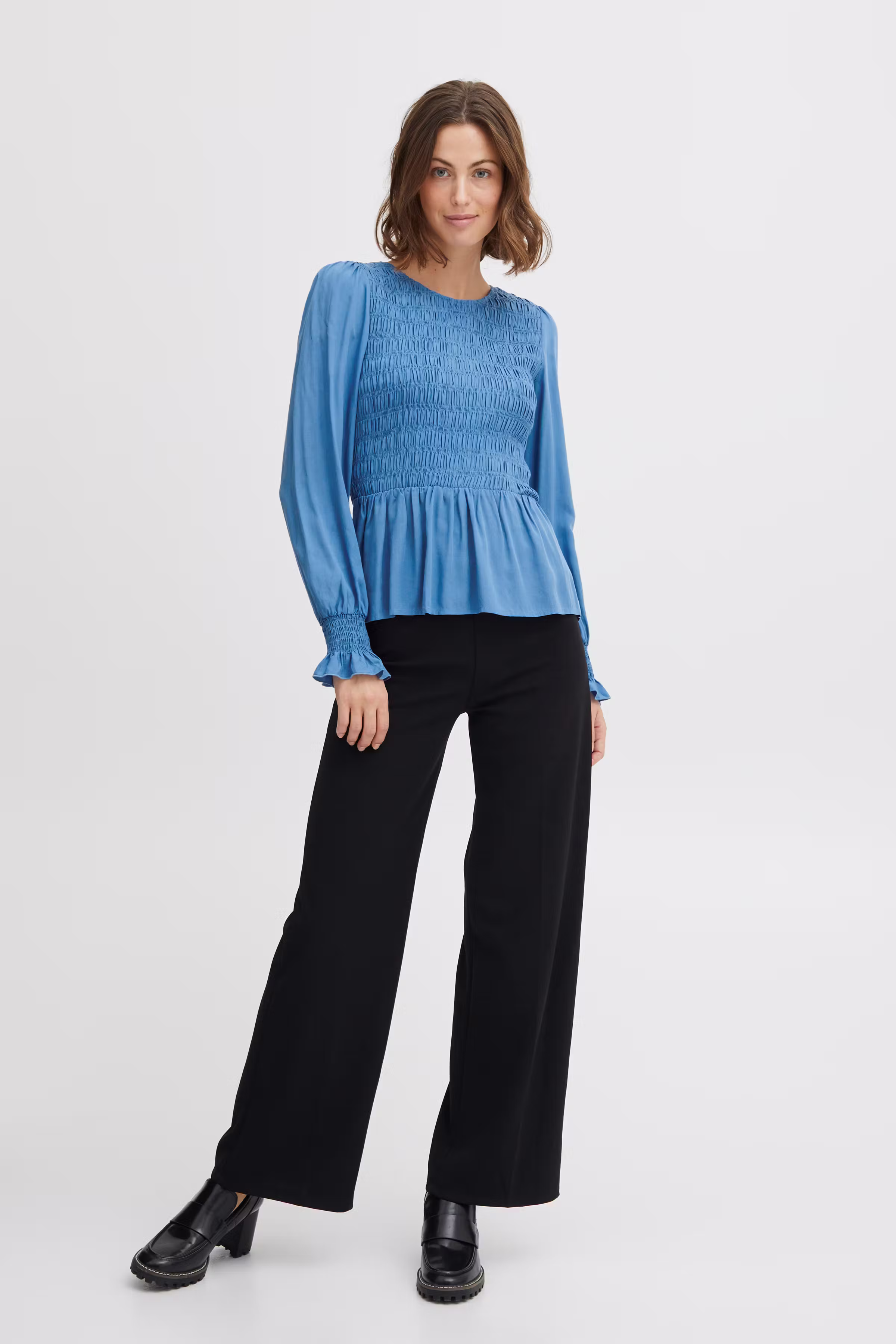 FXCIRLE Bluse LOOKBOOK FRONT 20612364-174030