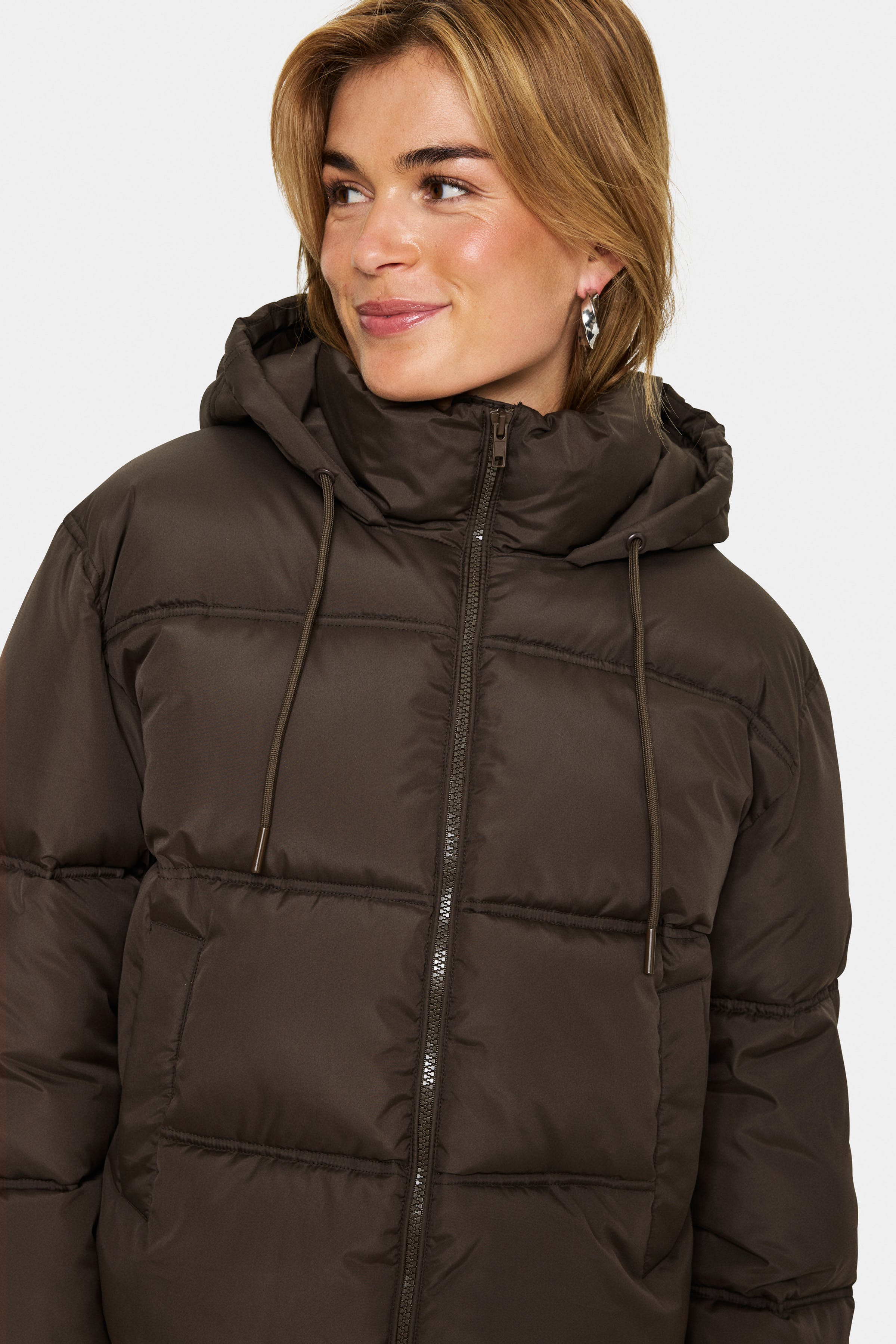 FeySZ Outerwear LOOKBOOK DETAIL 30513440-190912