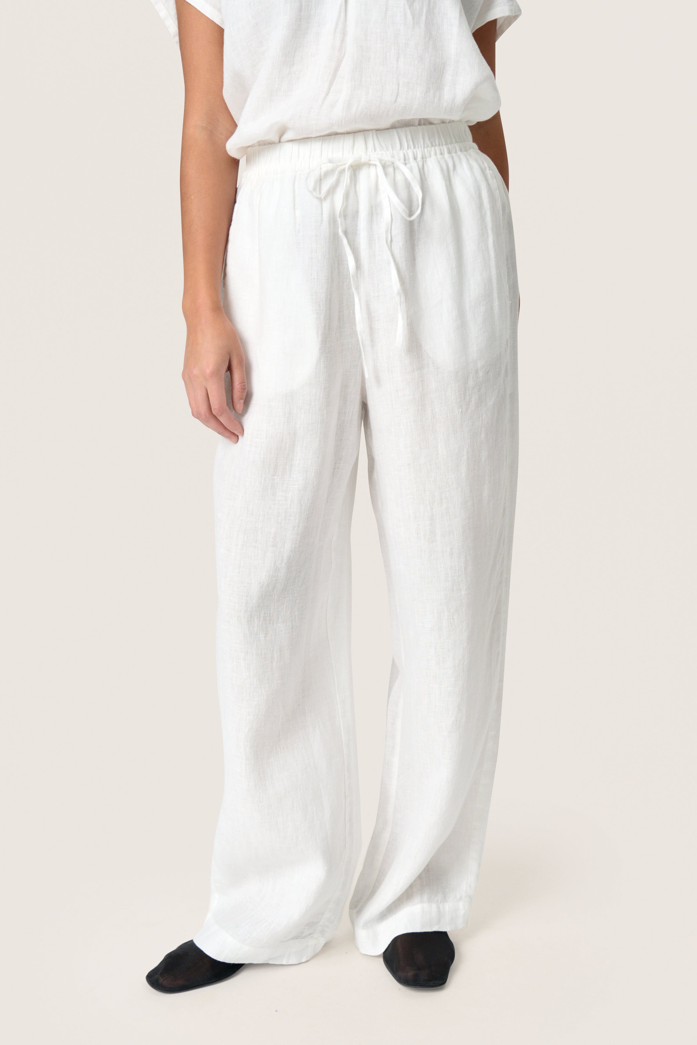 SLCelian Hør Bukser LOOKBOOK FRONT 30408216-111001