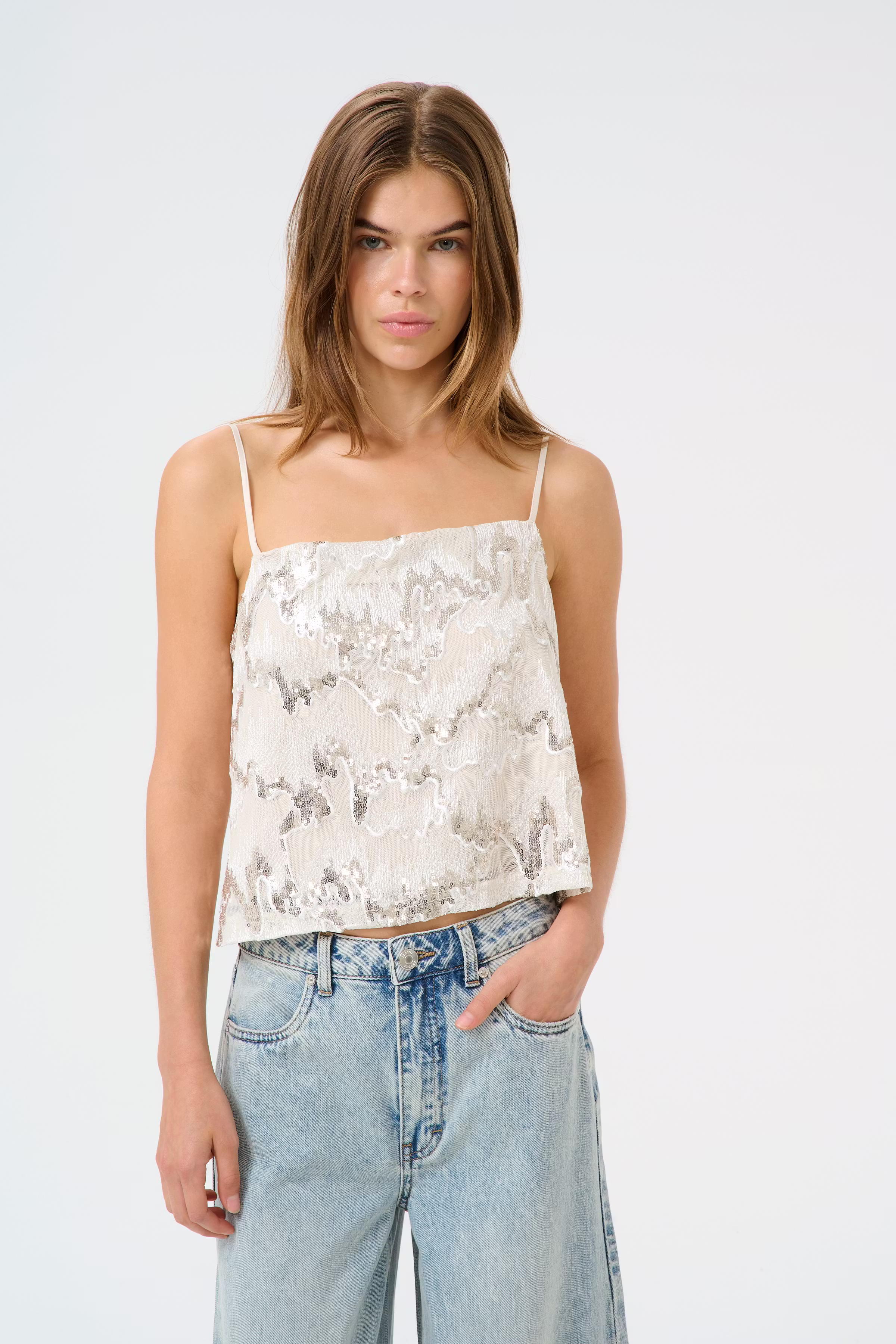 GZsagina Top LOOKBOOK FRONT 10910296-107695