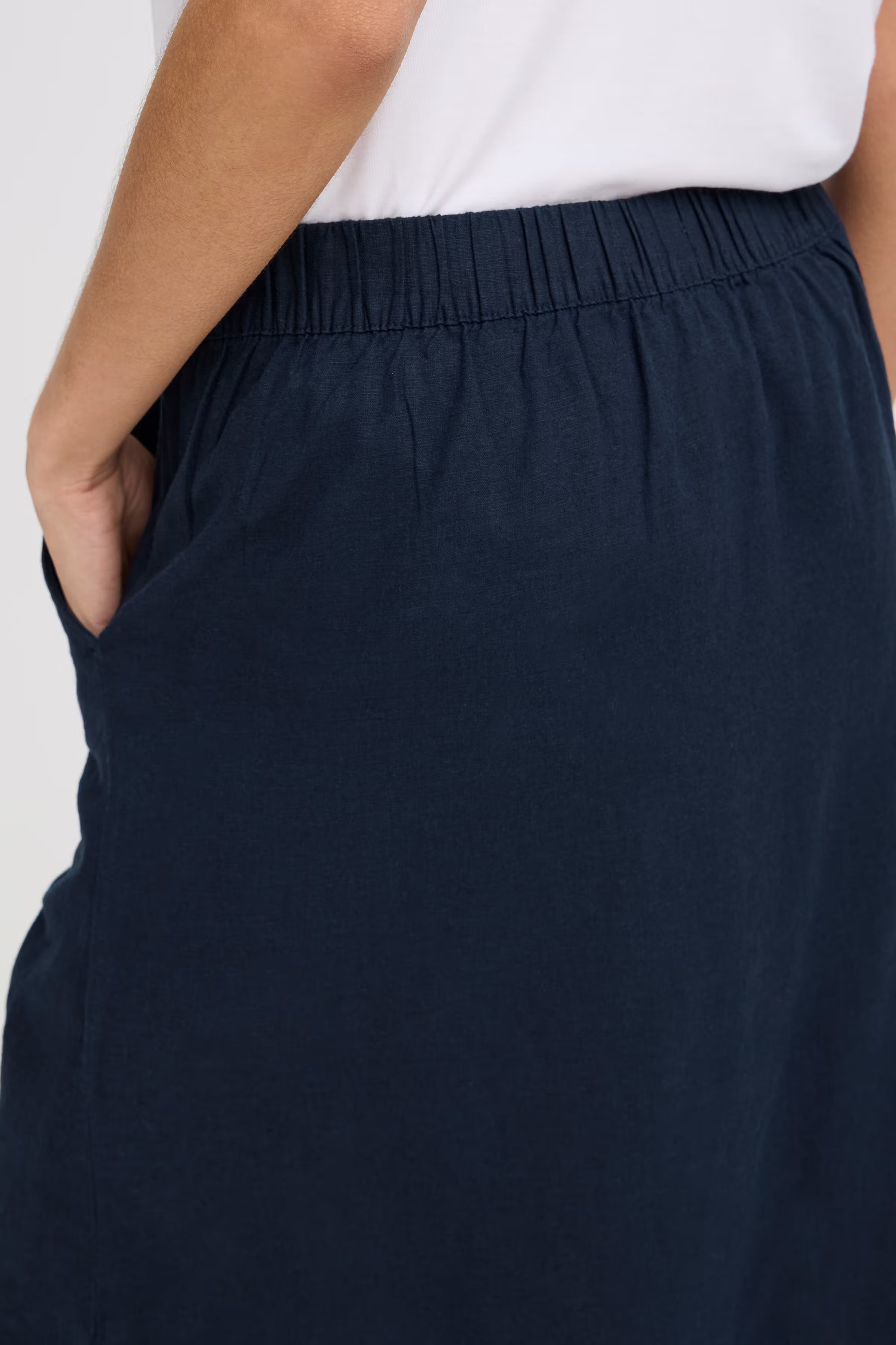 BYFALAKKA Skjørt LOOKBOOK DETAIL 20812879-194020