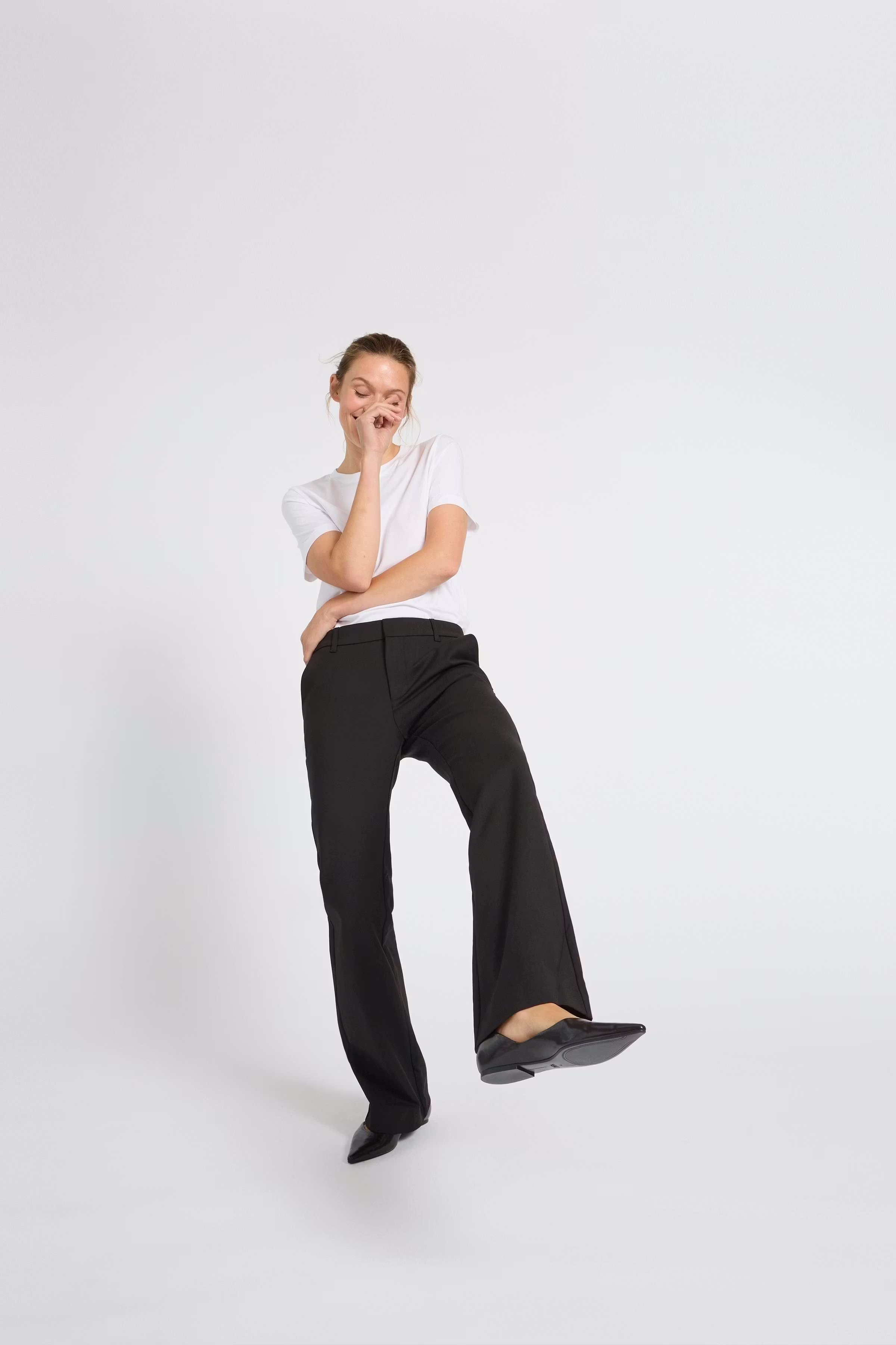 PZBINDY Trousers LOCATION NONE 50210335-193911